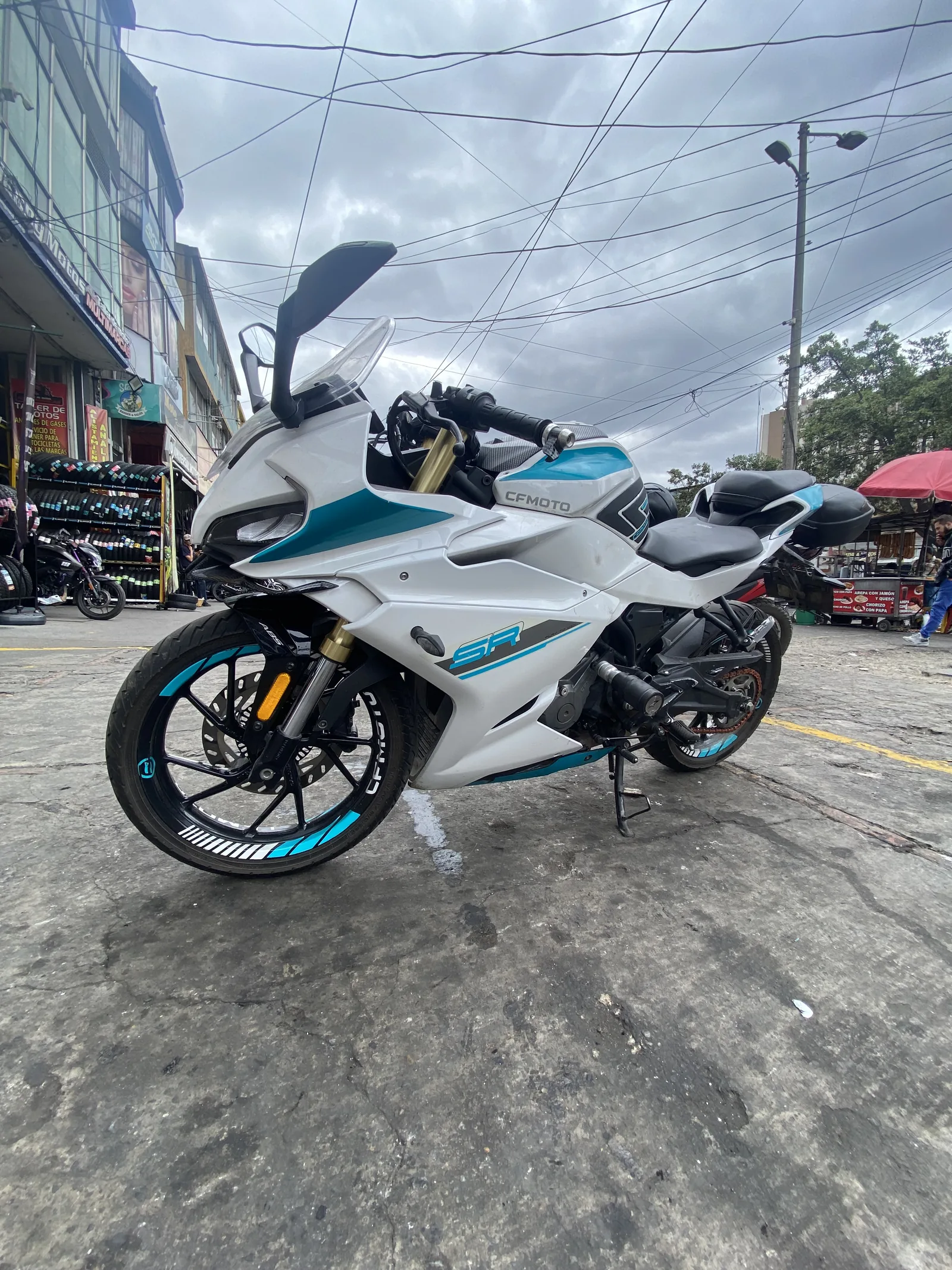CFMOTO CF250-6F foto 7