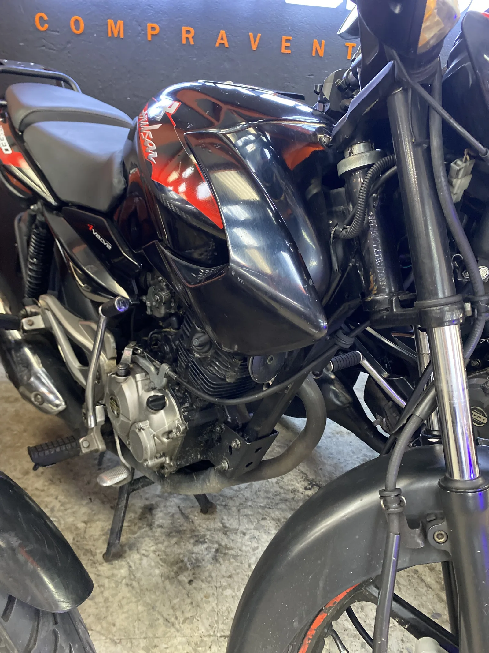 BAJAJ PULSAR foto 11