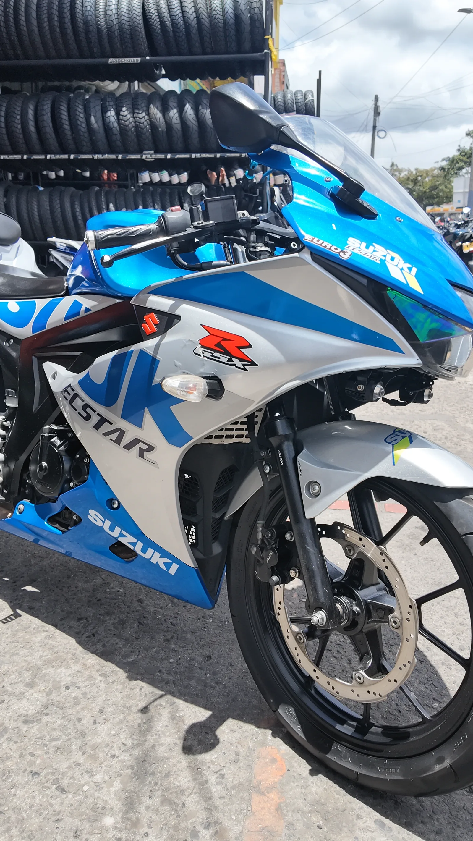 SUZUKI GSX150 foto 8