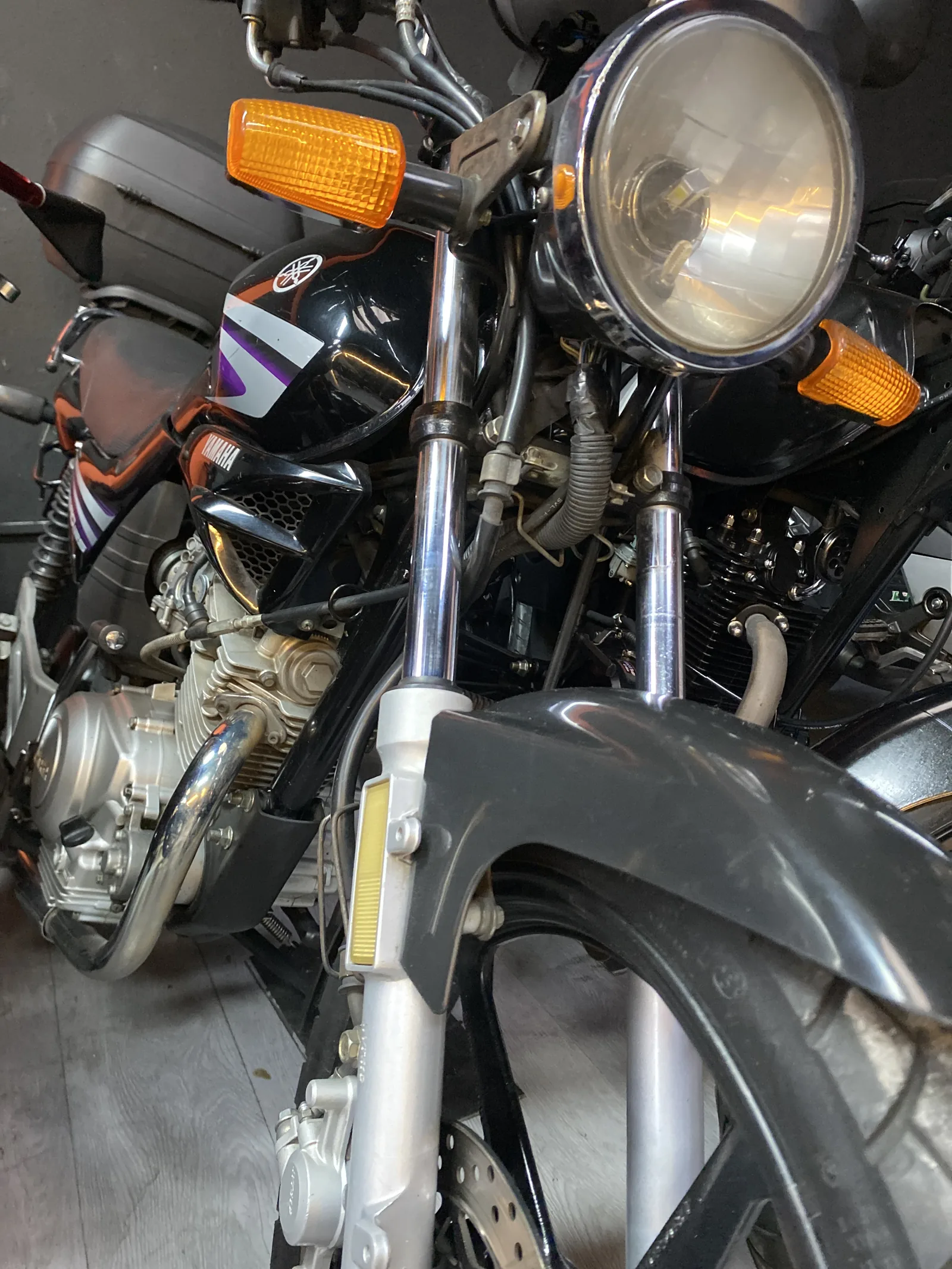YAMAHA YBR foto 8