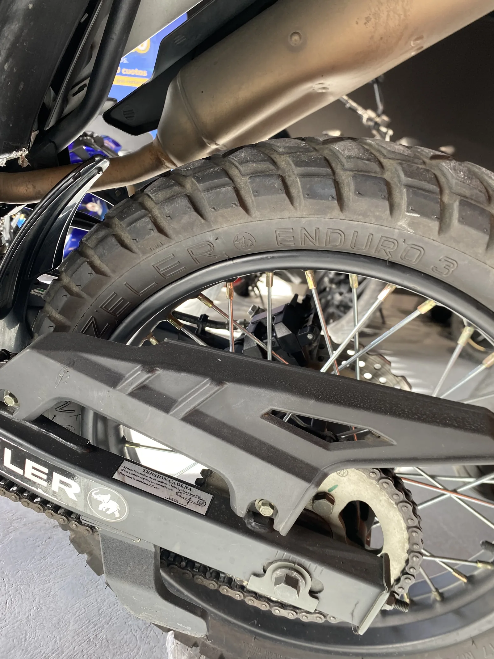 AKT TT DUAL SPORT foto 7