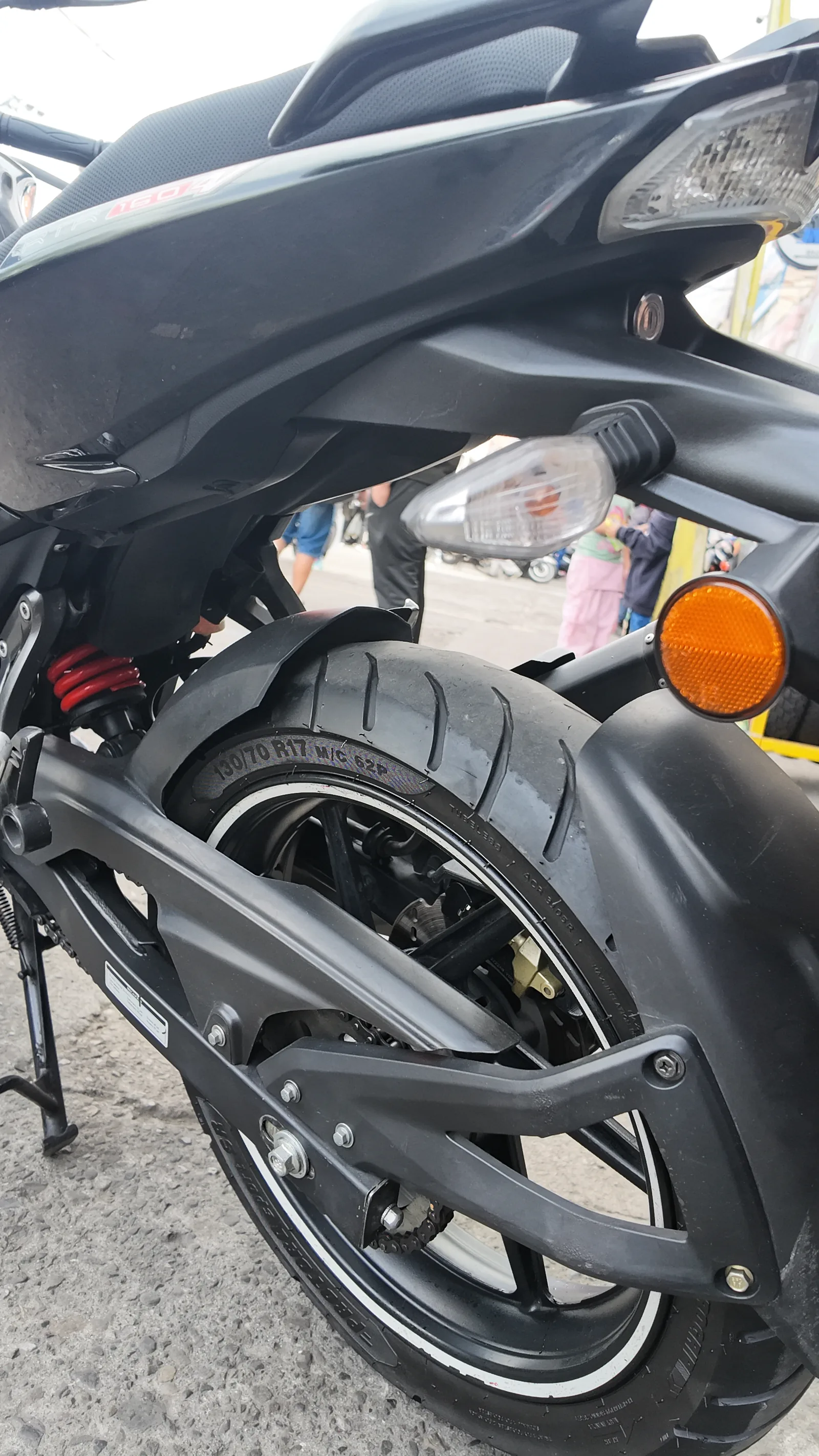 TVS APACHE 4V foto 6