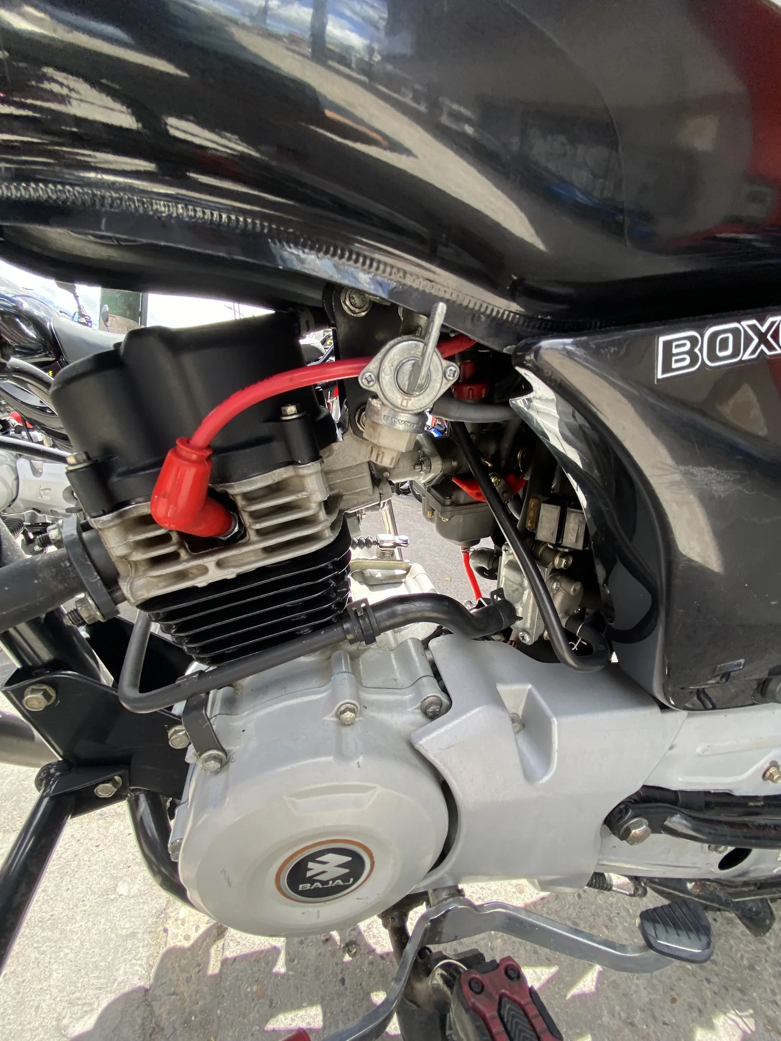 BAJAJ BOXER foto 6