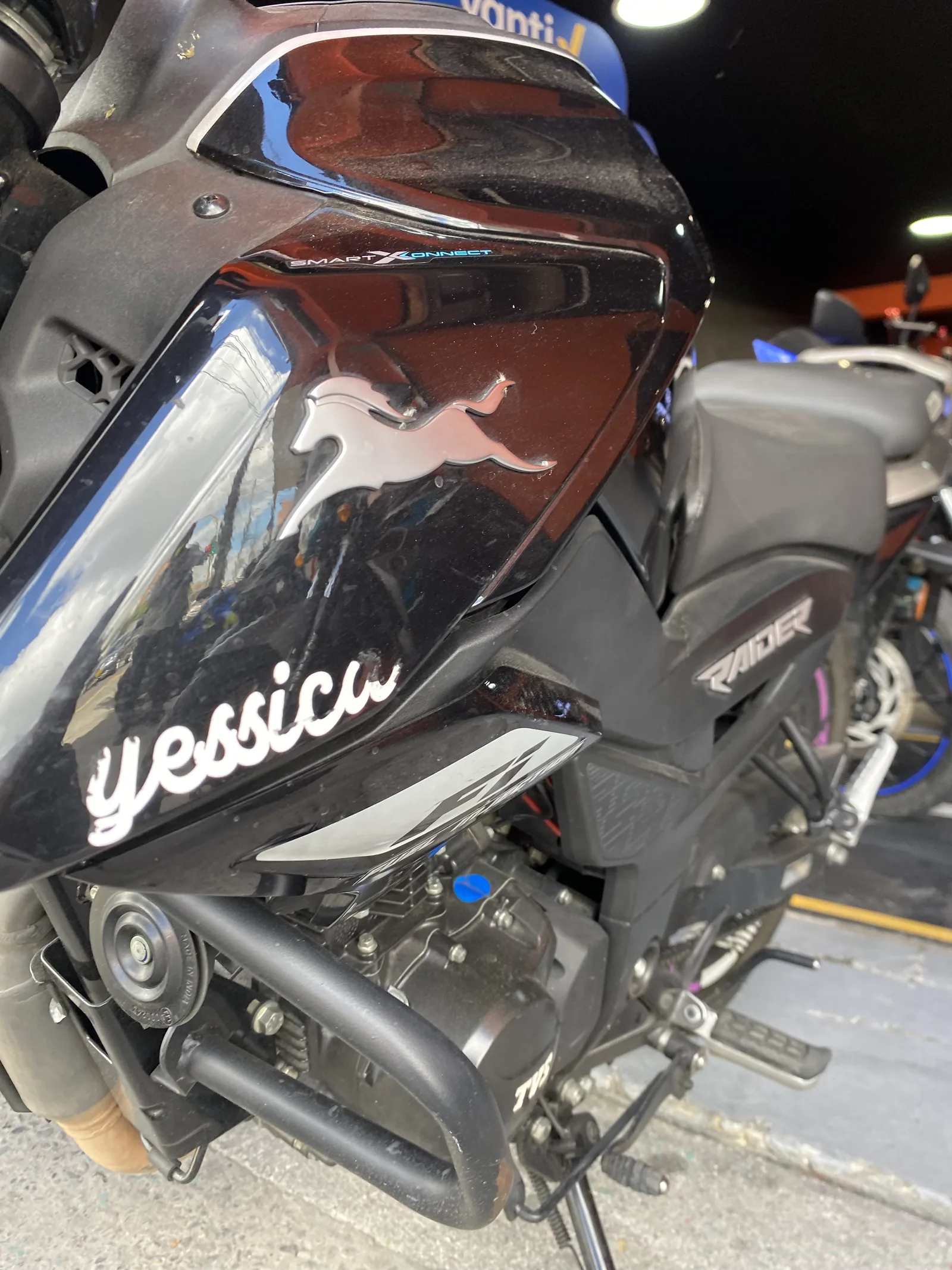 TVS RAIDER foto 12