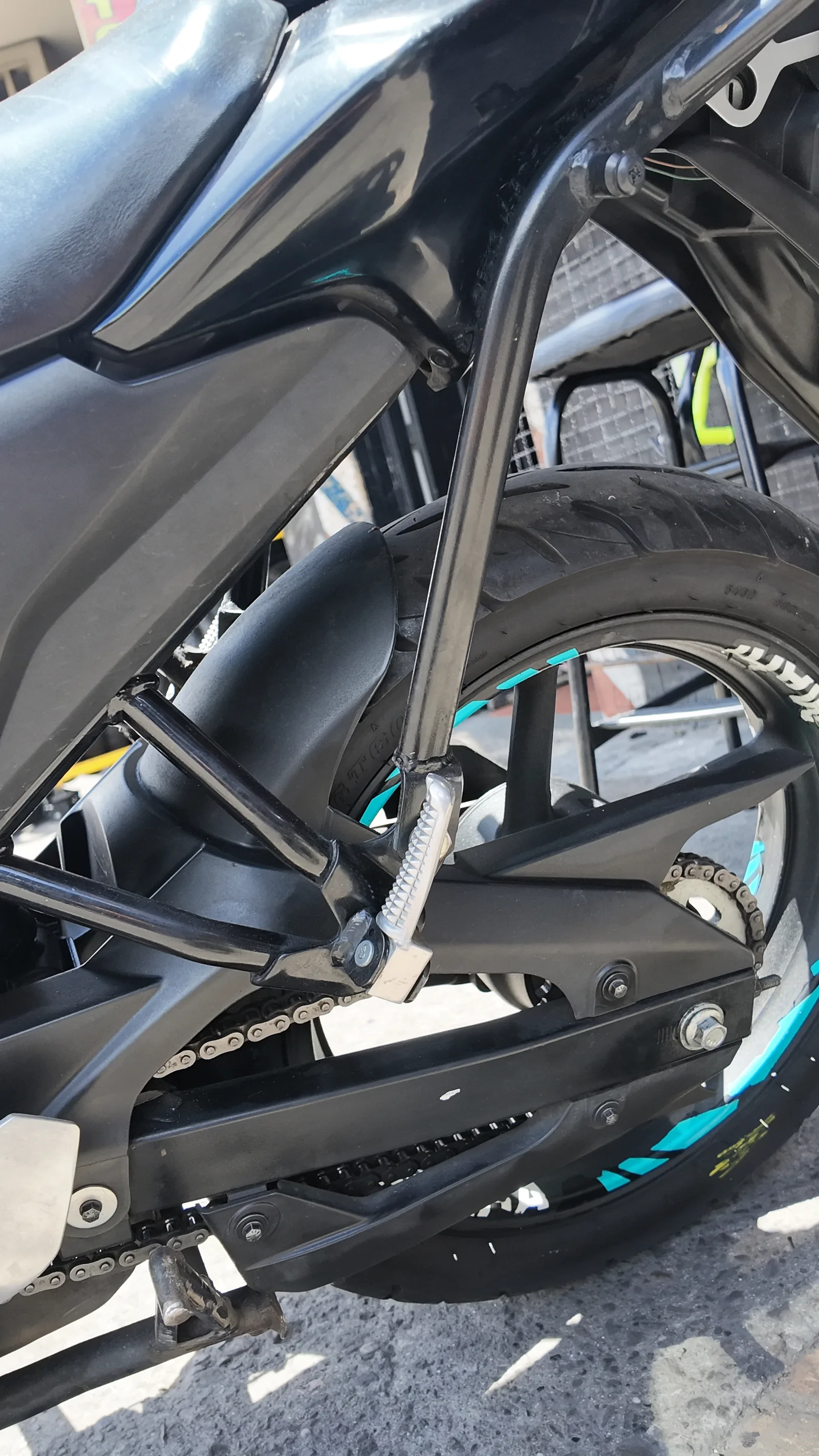 YAMAHA FZ FAZER 150 foto 3