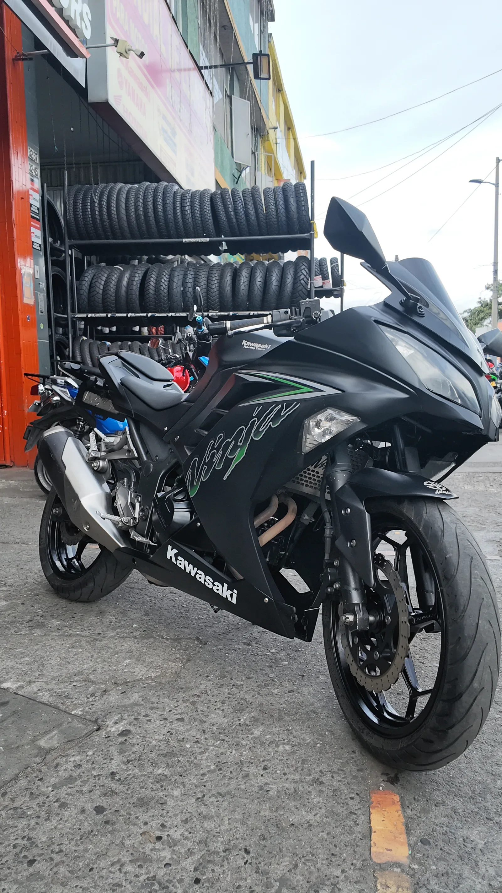 KAWASAKI NINJA foto 10