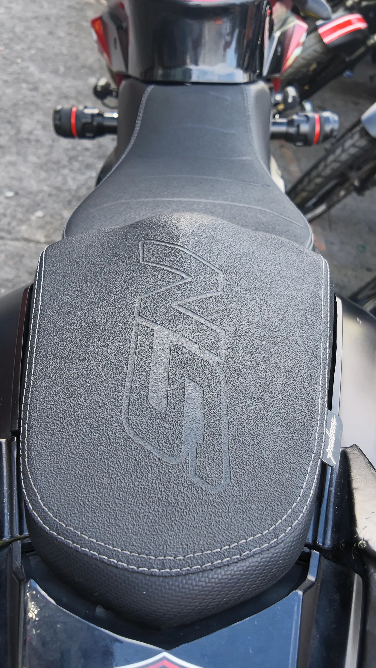 BAJAJ NS200 foto 2