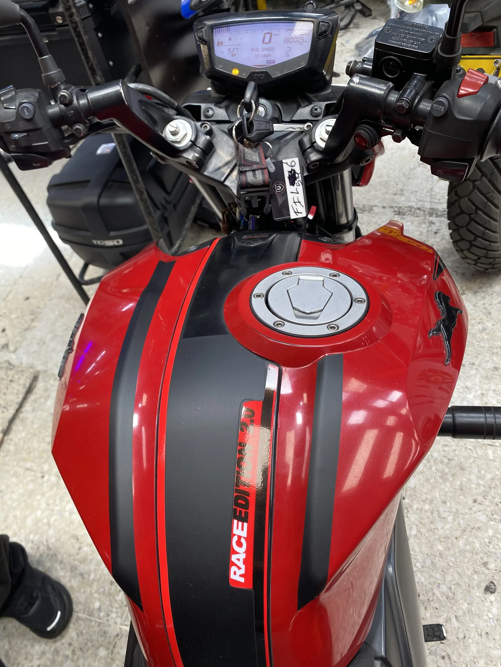 TVS APACHE foto 6