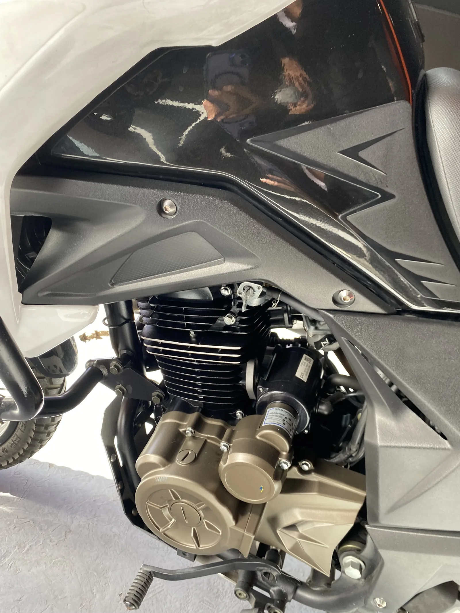AKT TT DUAL SPORT foto 8