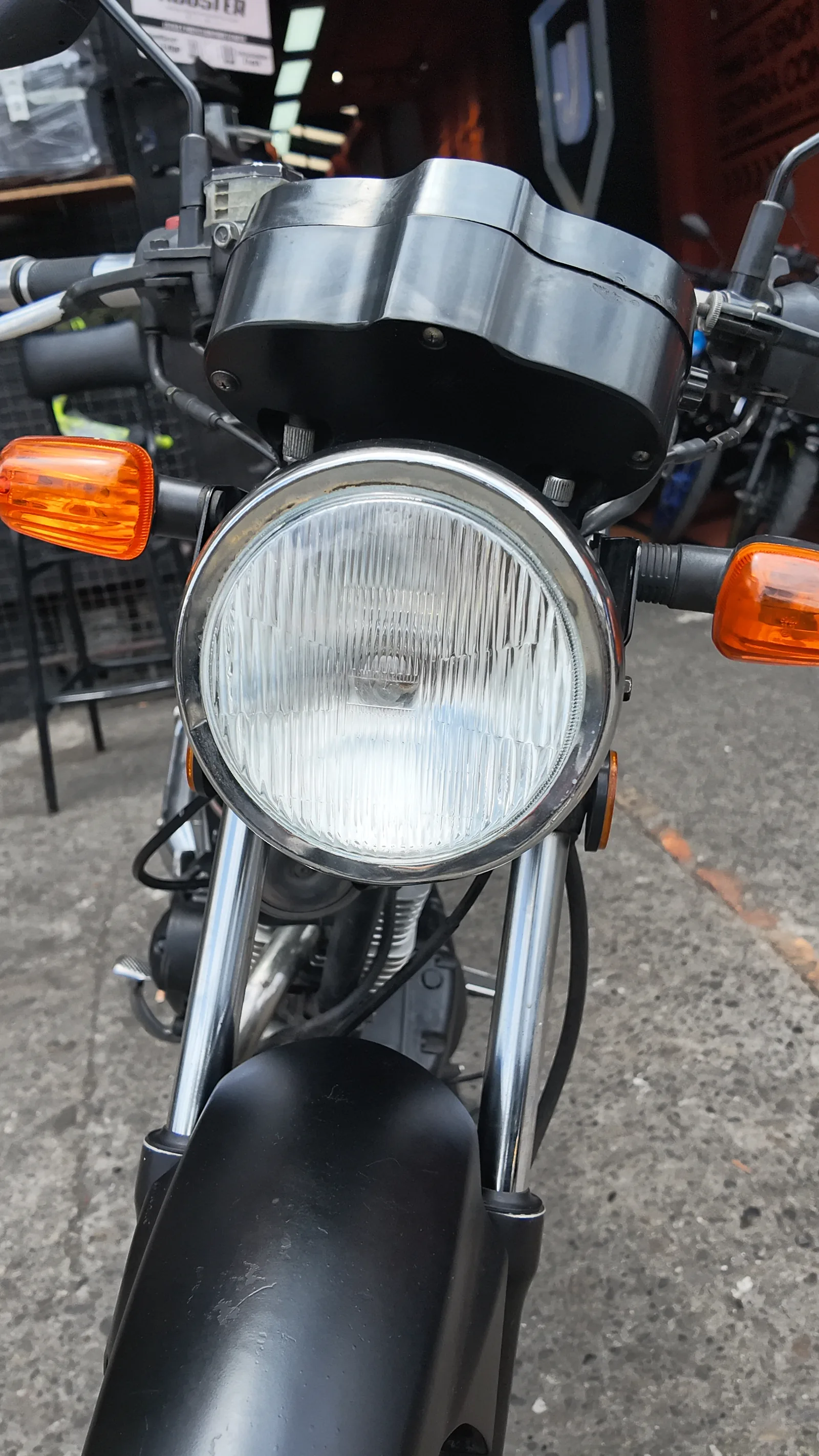 SUZUKI GS R foto 6