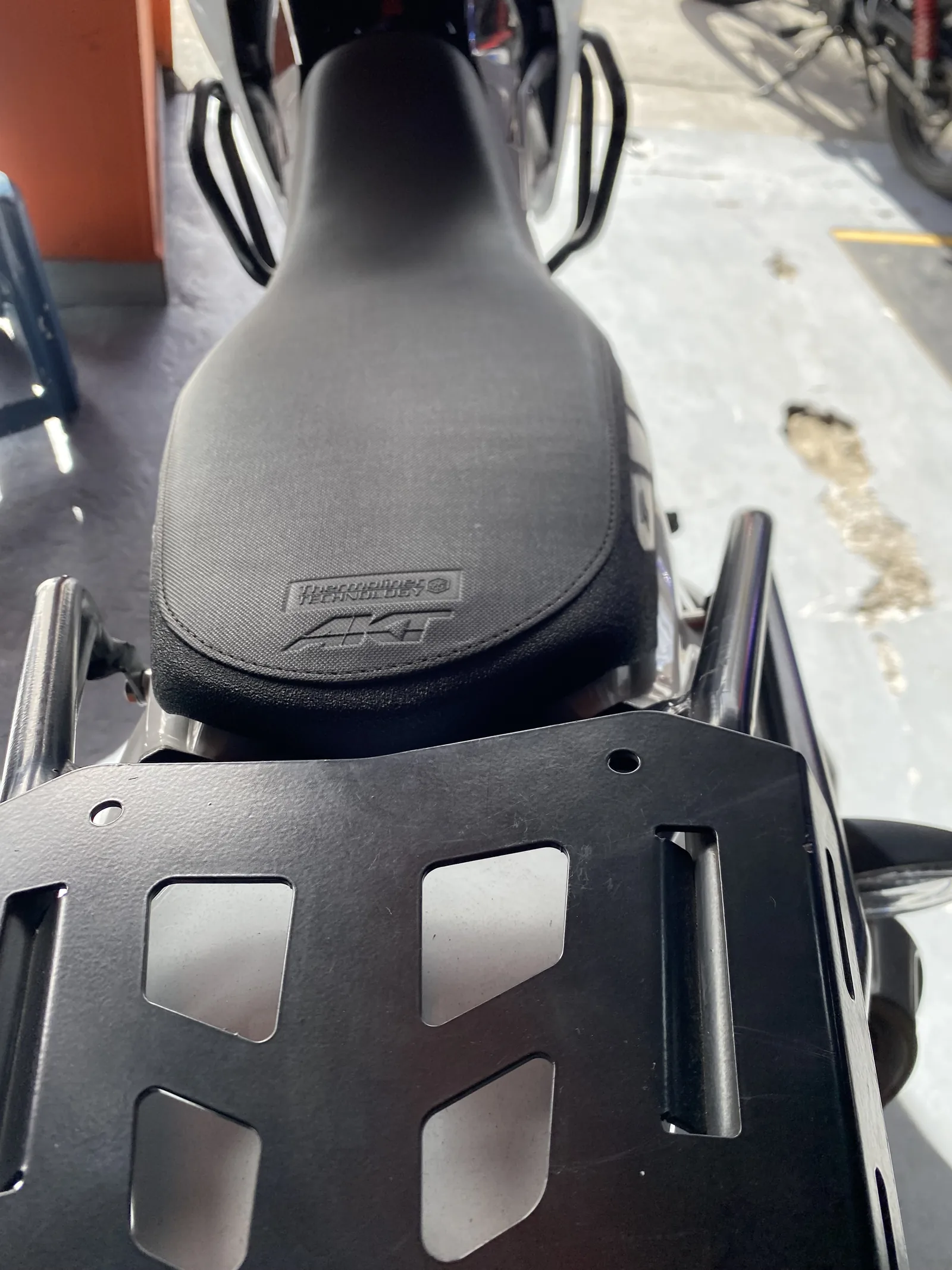 AKT TT DUAL SPORT foto 5