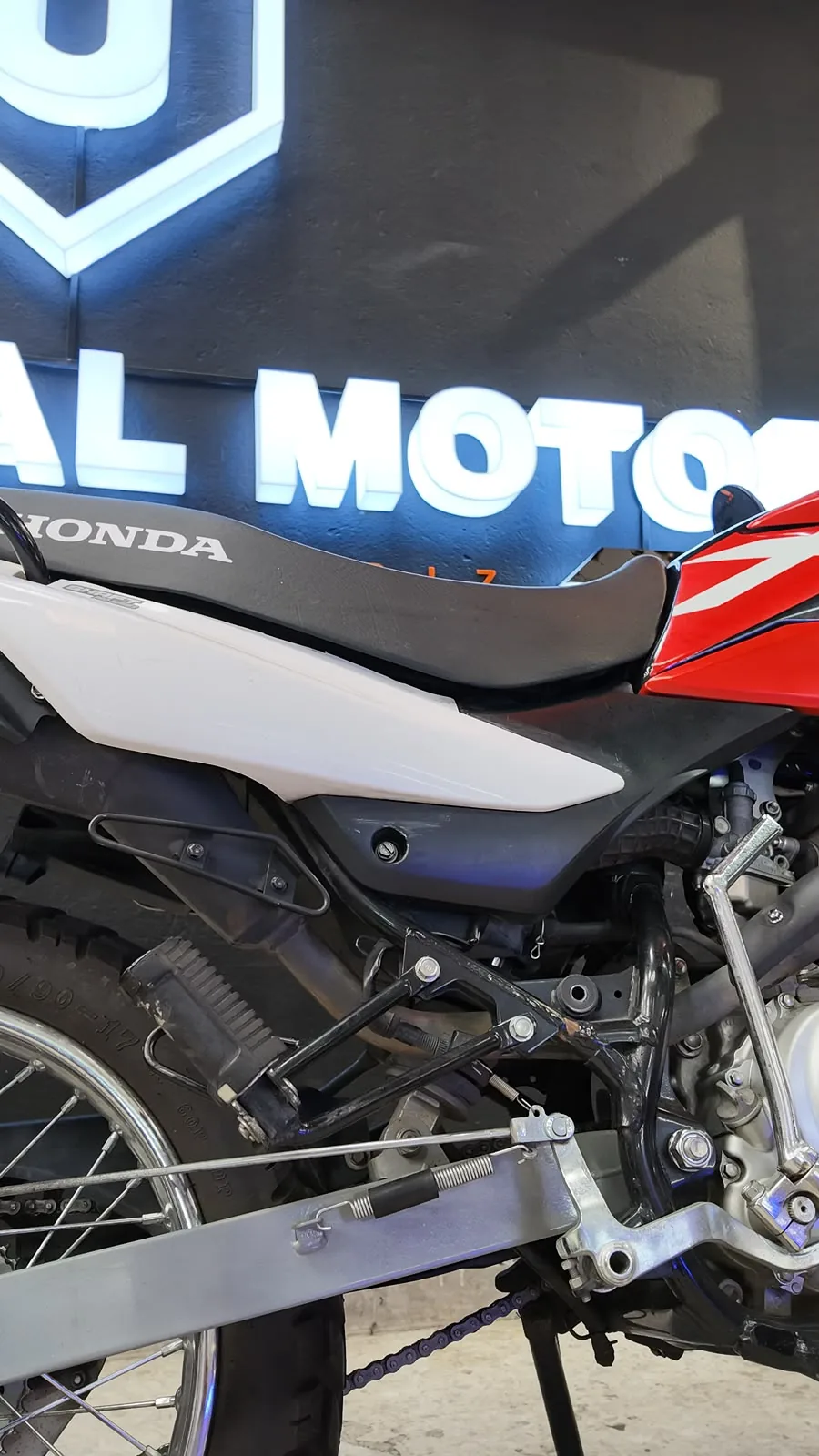 HONDA XR foto 9