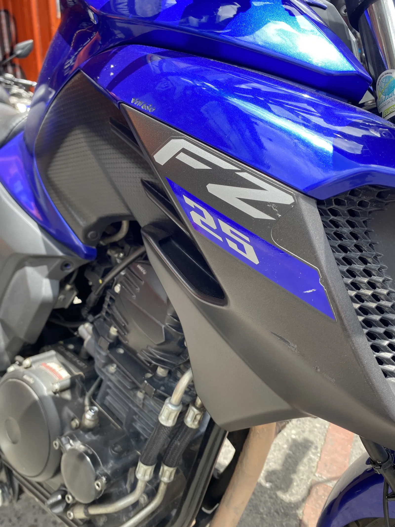 YAMAHA FZ 2.5 foto 4