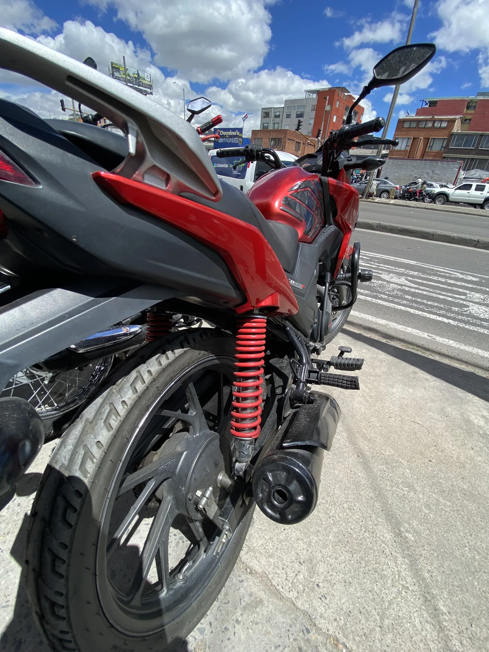 HONDA CB F foto 1