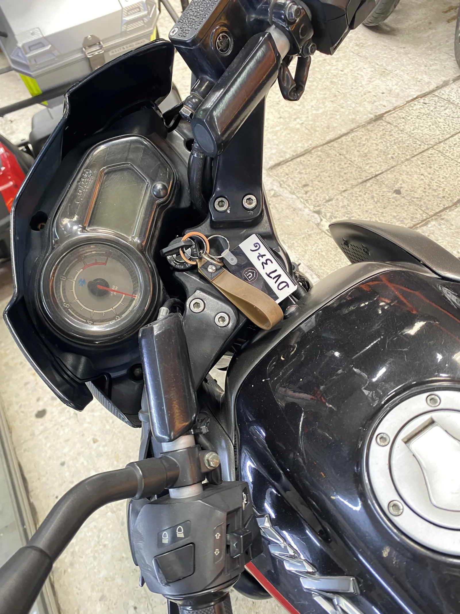 BAJAJ PULSAR NS foto 7