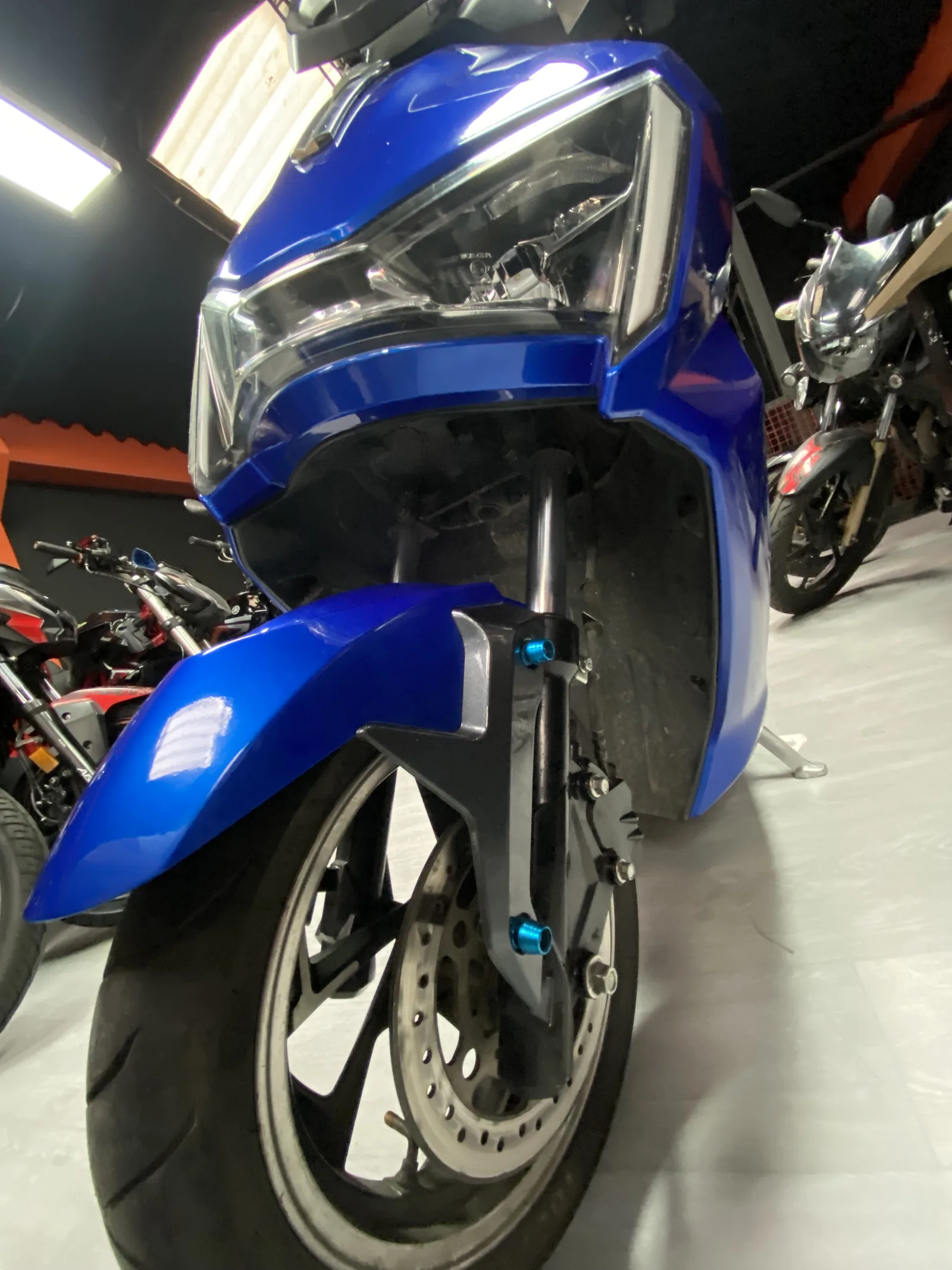 AIMA TIGERX6(ELECTRICA) foto 2