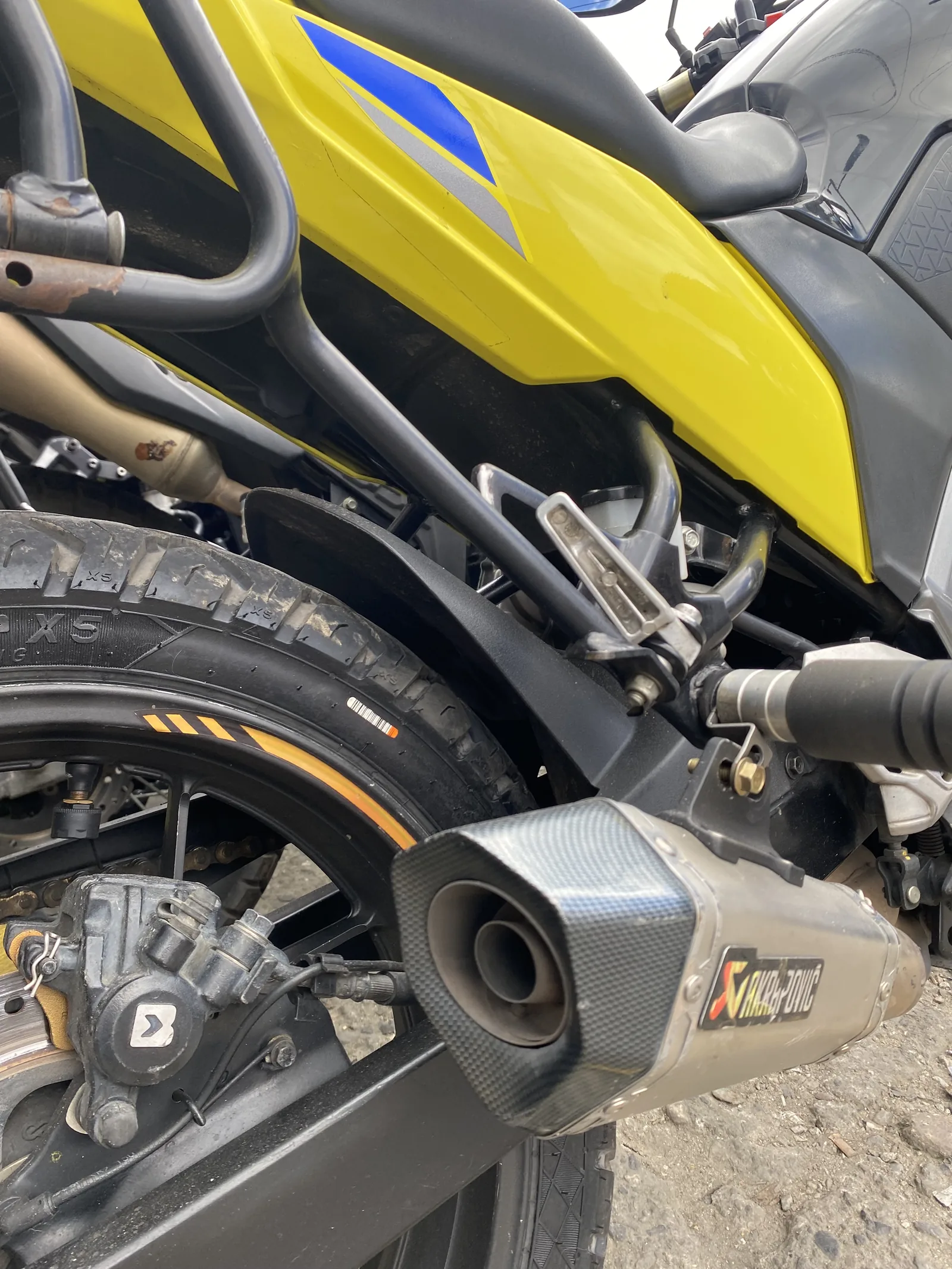 SUZUKI V STROM SX foto 1