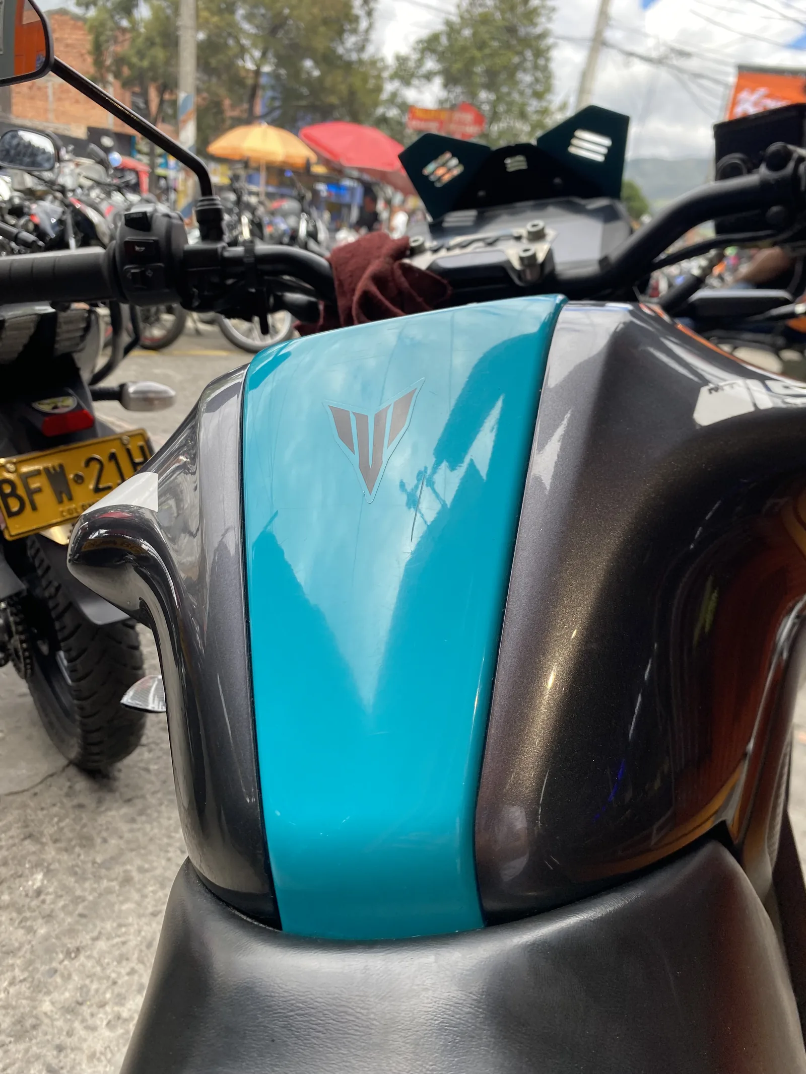 YAMAHA MT 15 foto 3