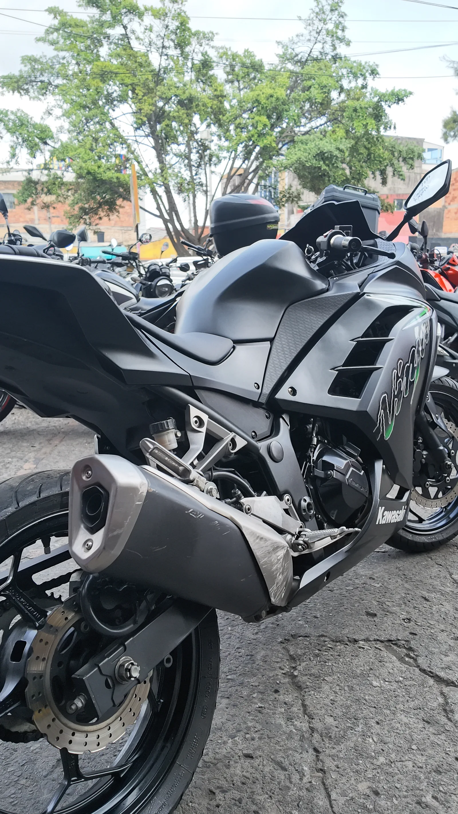 KAWASAKI NINJA foto 11