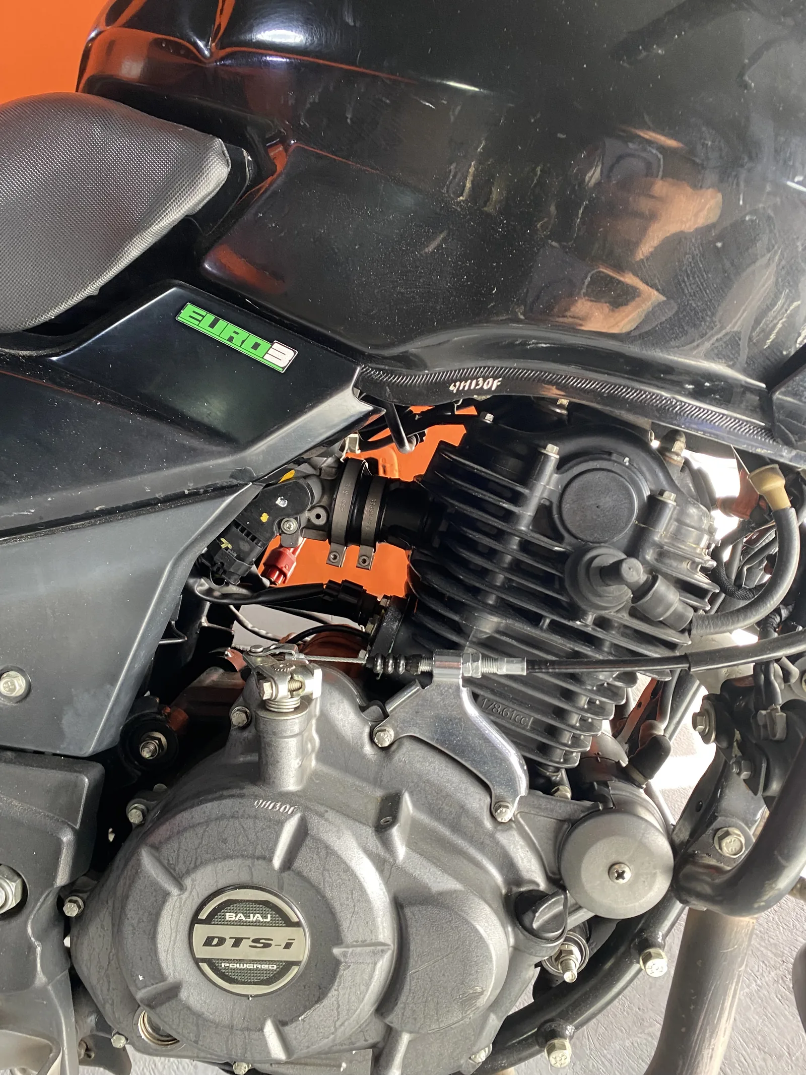 BAJAJ NS foto 2