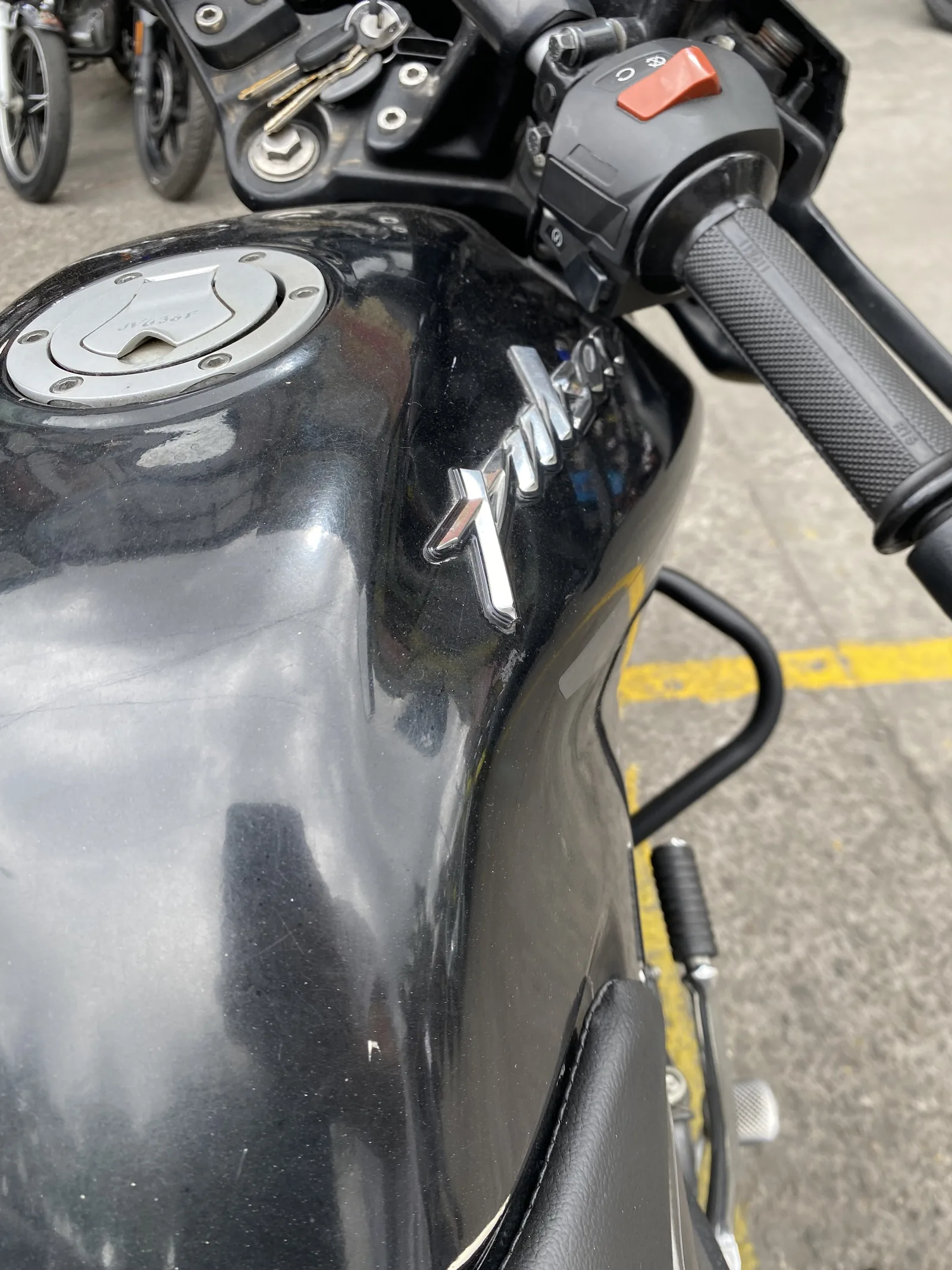 BAJAJ NS foto 4