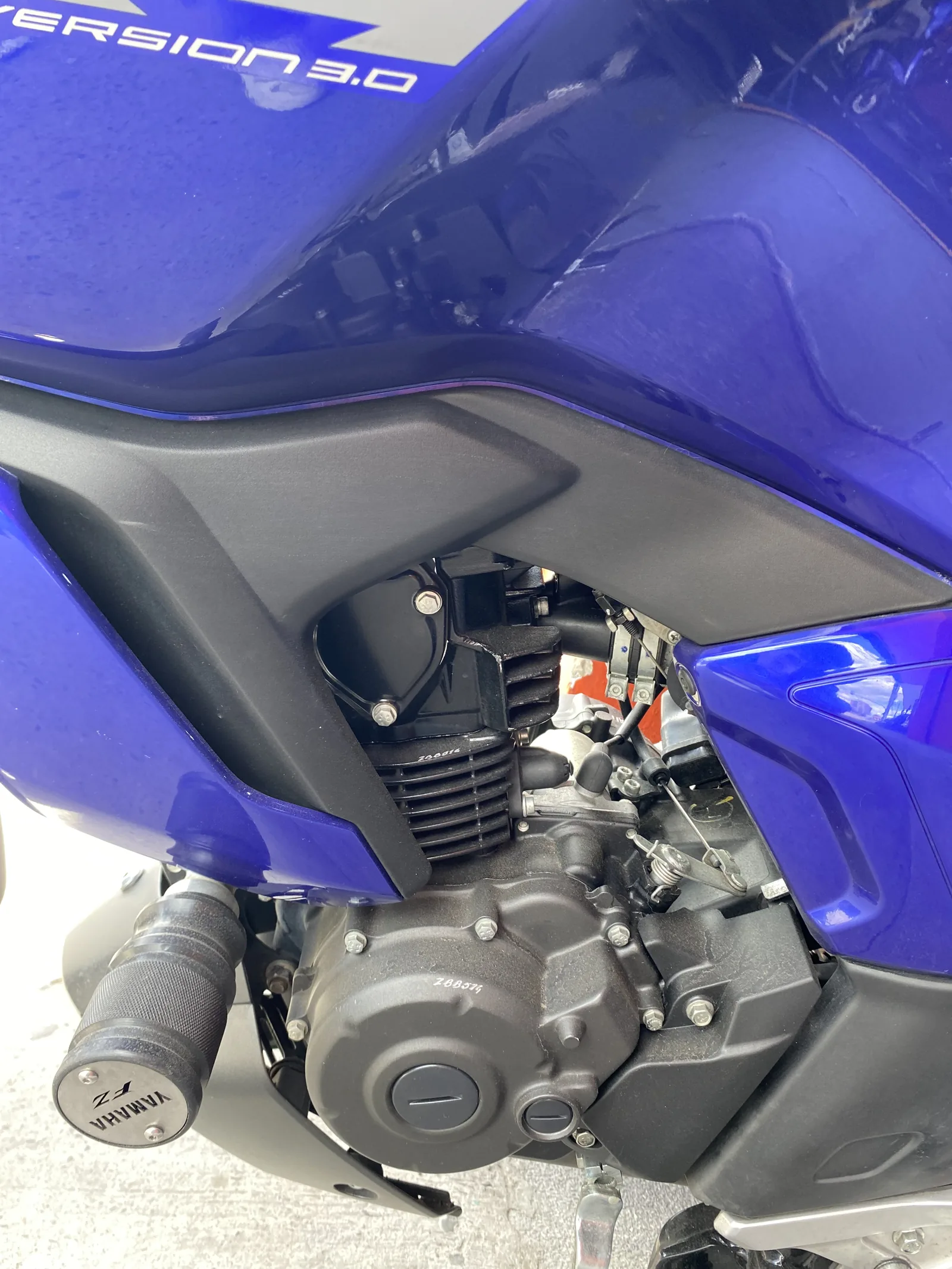 YAMAHA FZ 3.0 foto 4