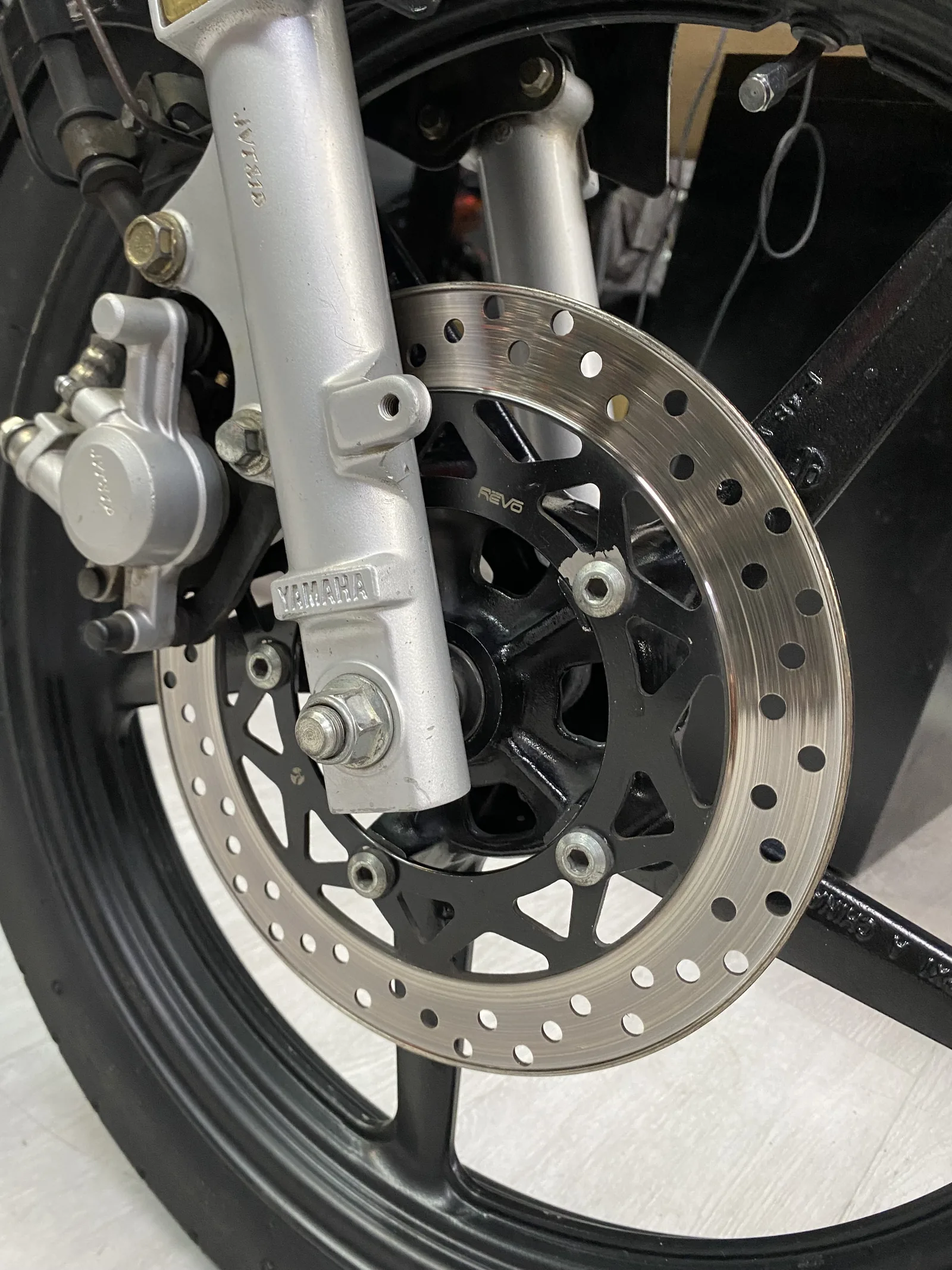 YAMAHA YBR foto 4