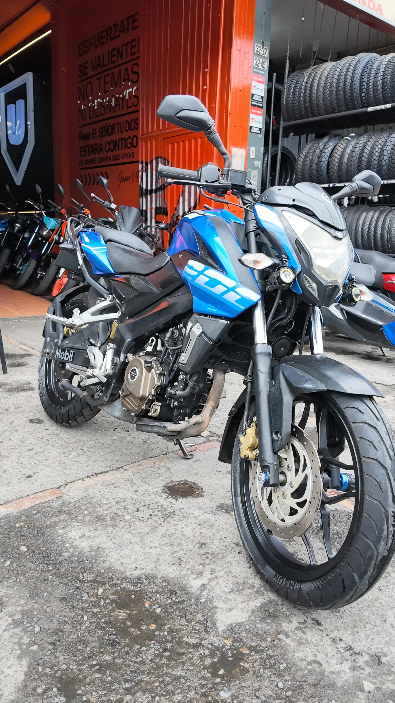 BAJAJ PULSAR 200 NS PULSARMANIA foto 7