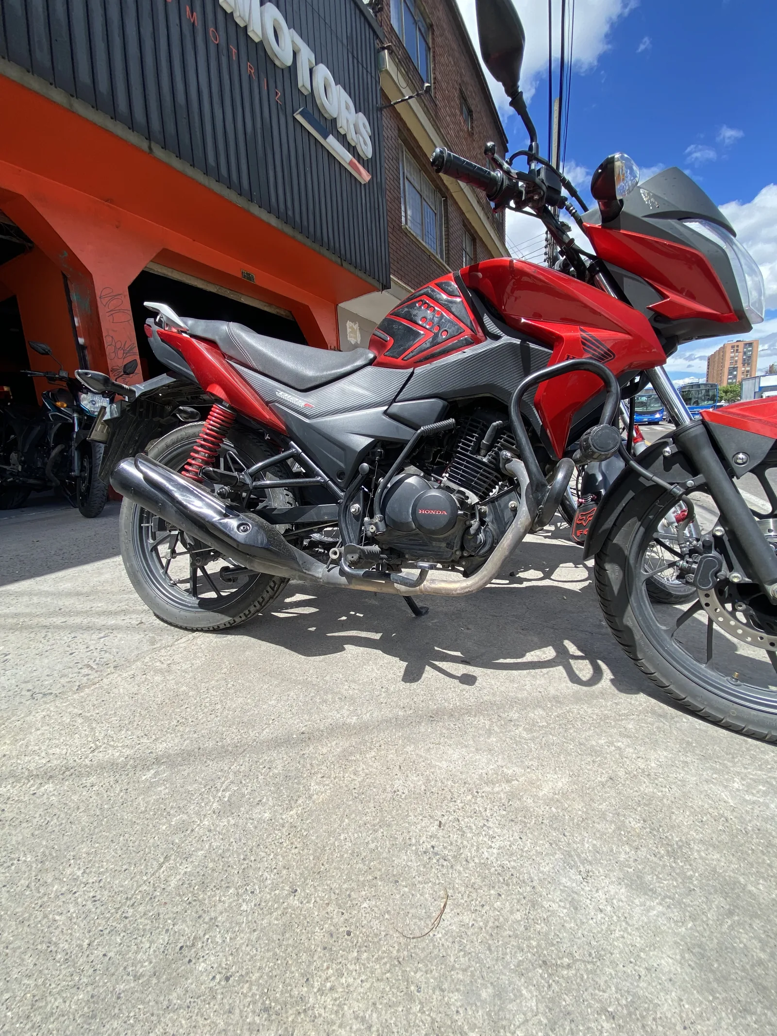 HONDA CB F foto 7