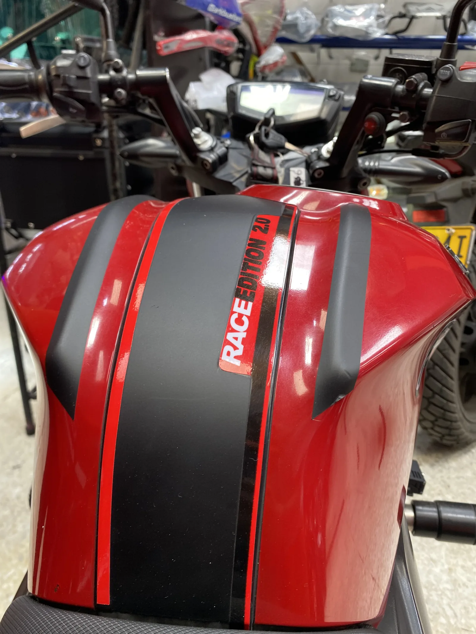 TVS APACHE foto 5
