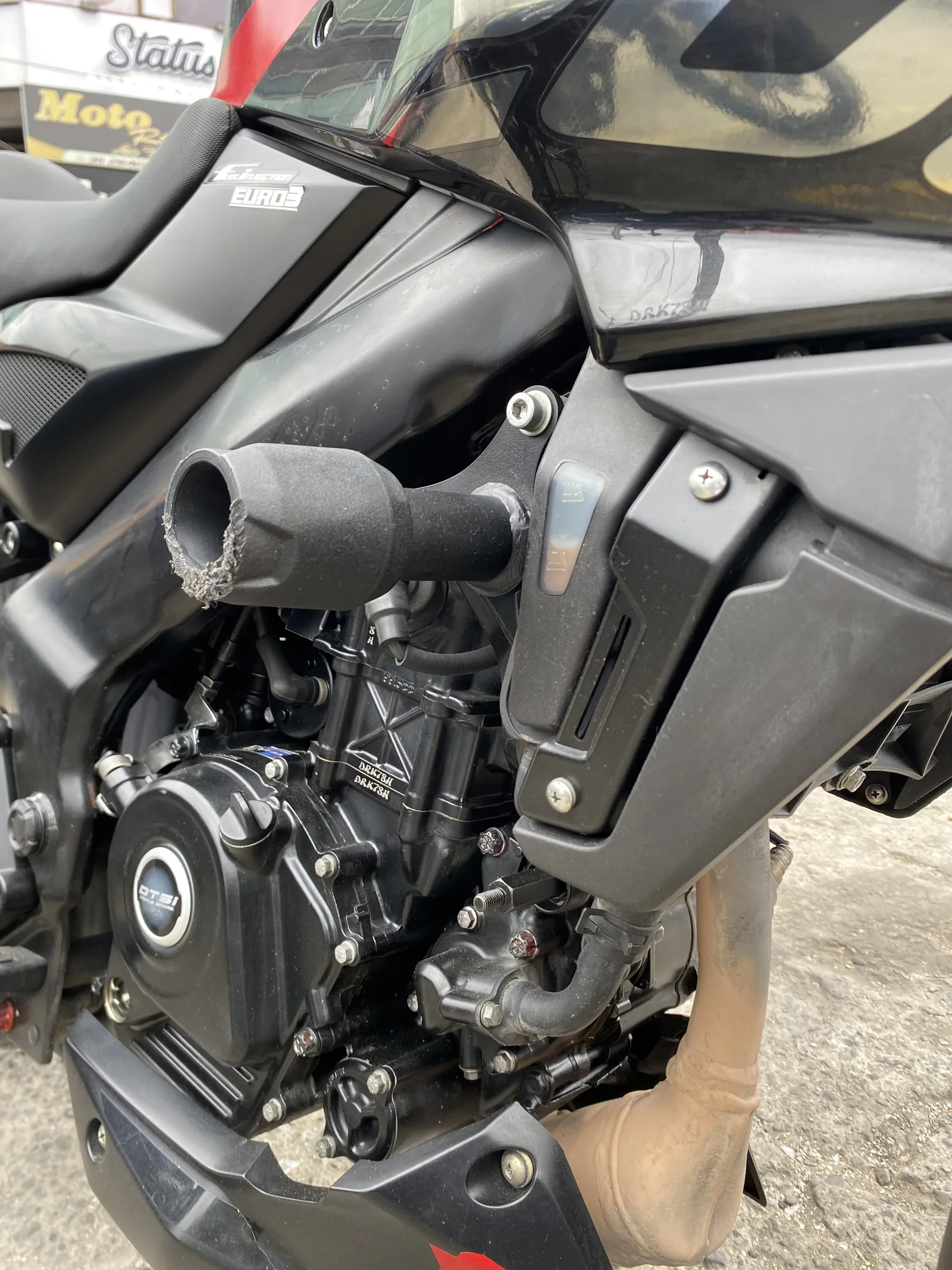 BAJAJ PULSAR NS foto 3