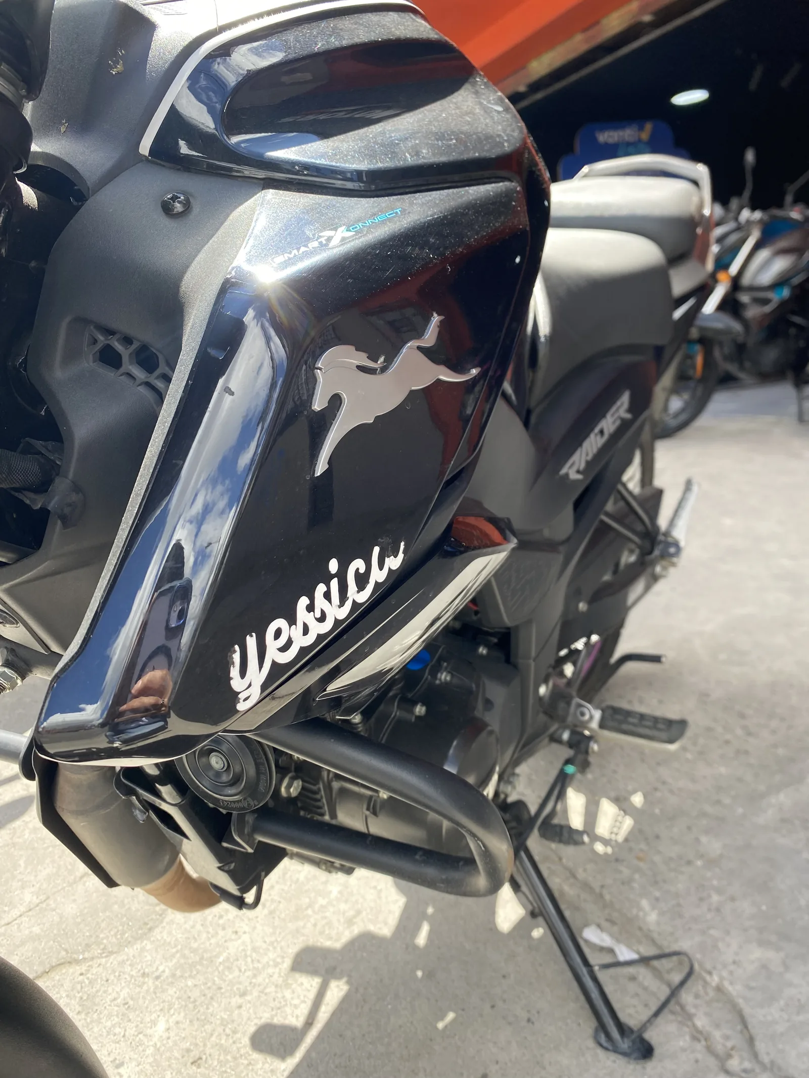 TVS RAIDER foto 6