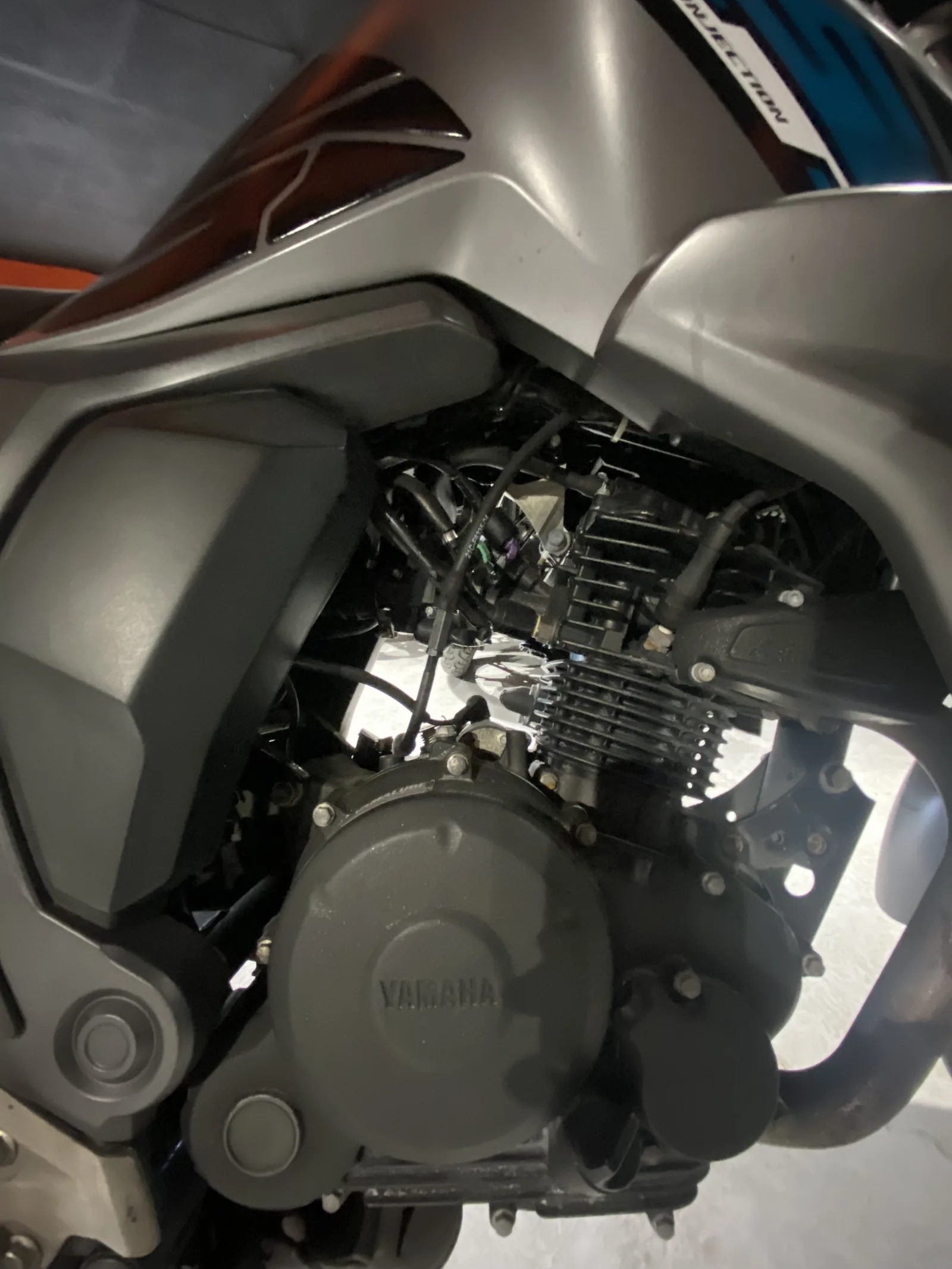 YAMAHA FZ foto 1