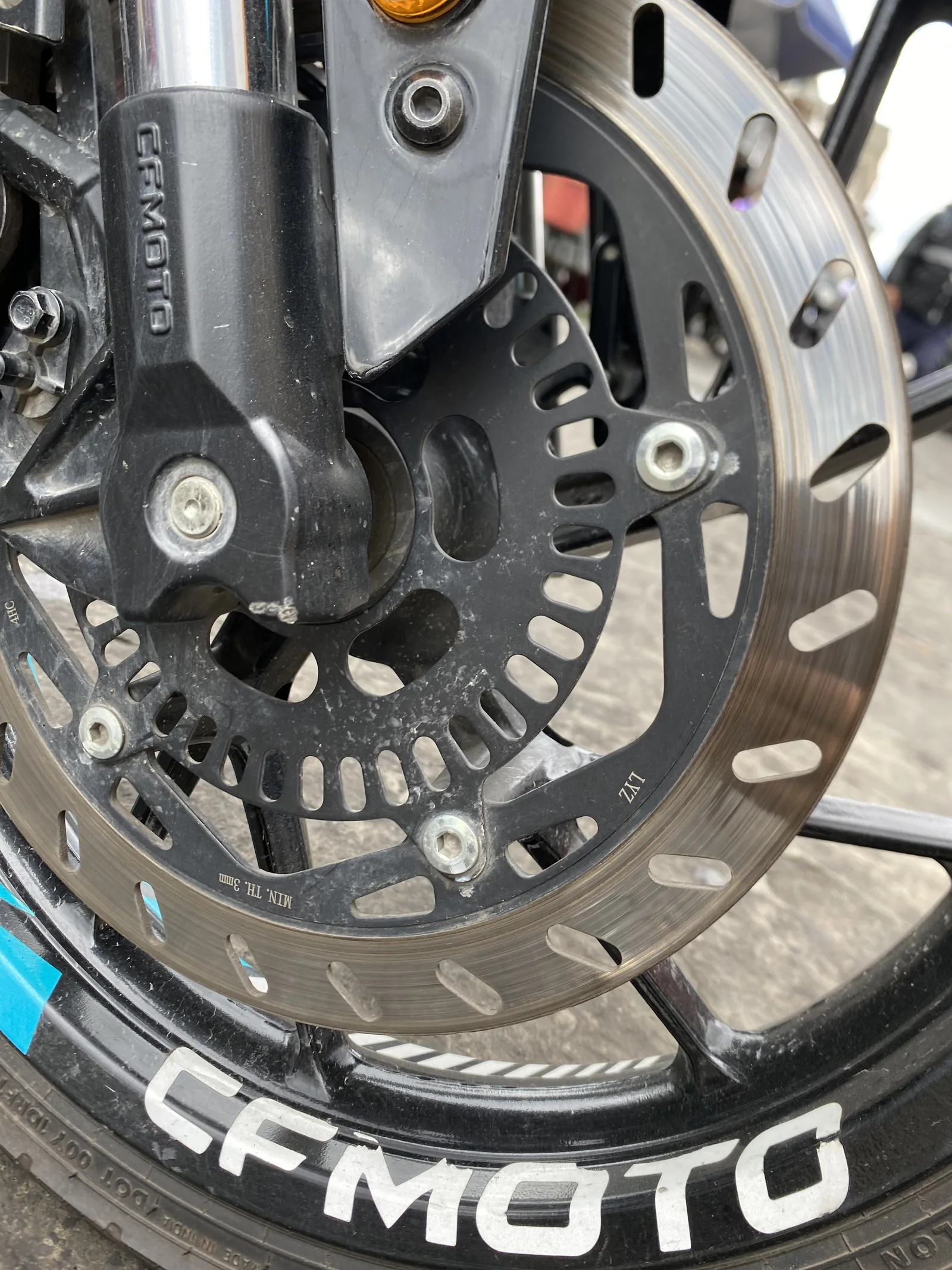 CFMOTO CF250-6F foto 5