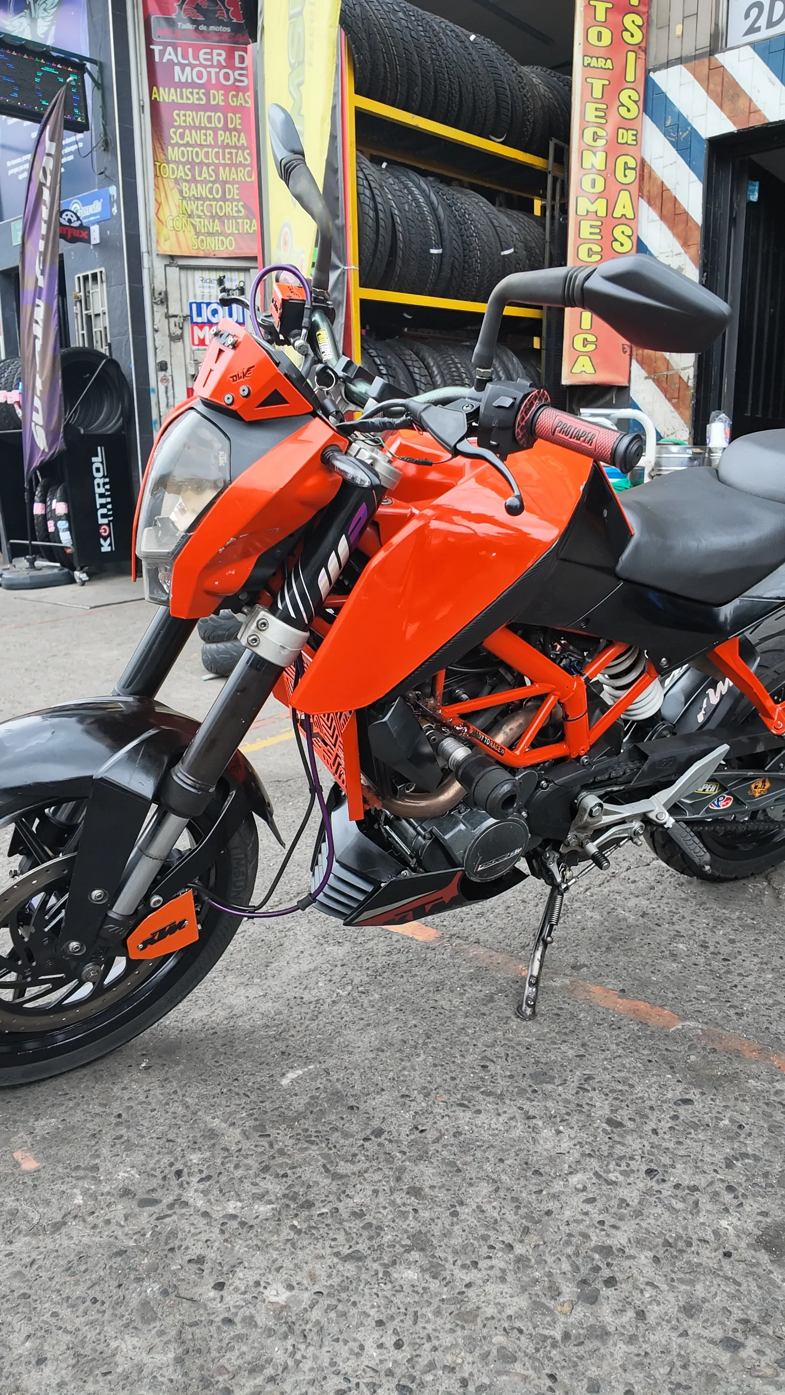 KTM DUKE foto 8