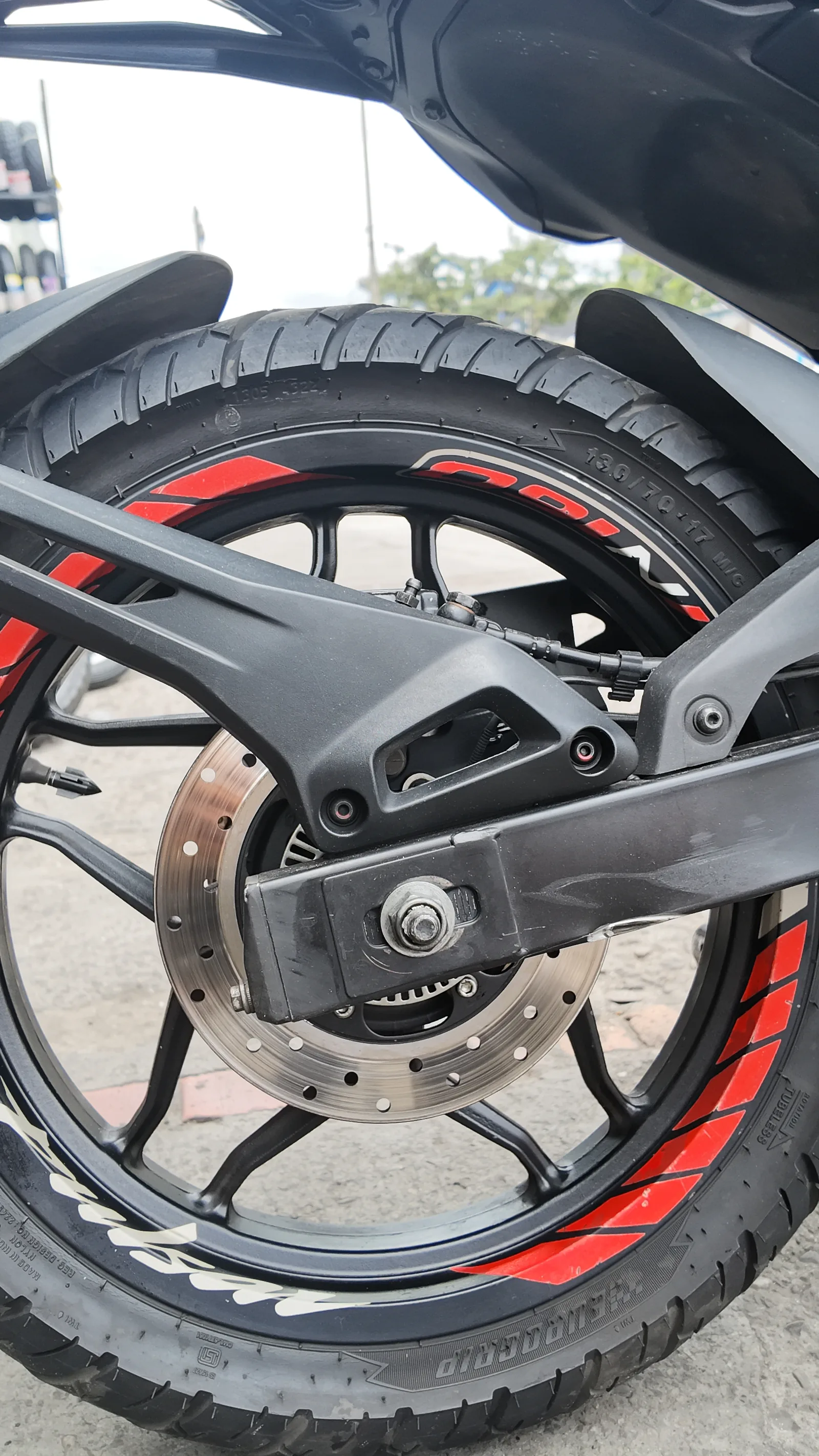 BAJAJ N160 foto 6