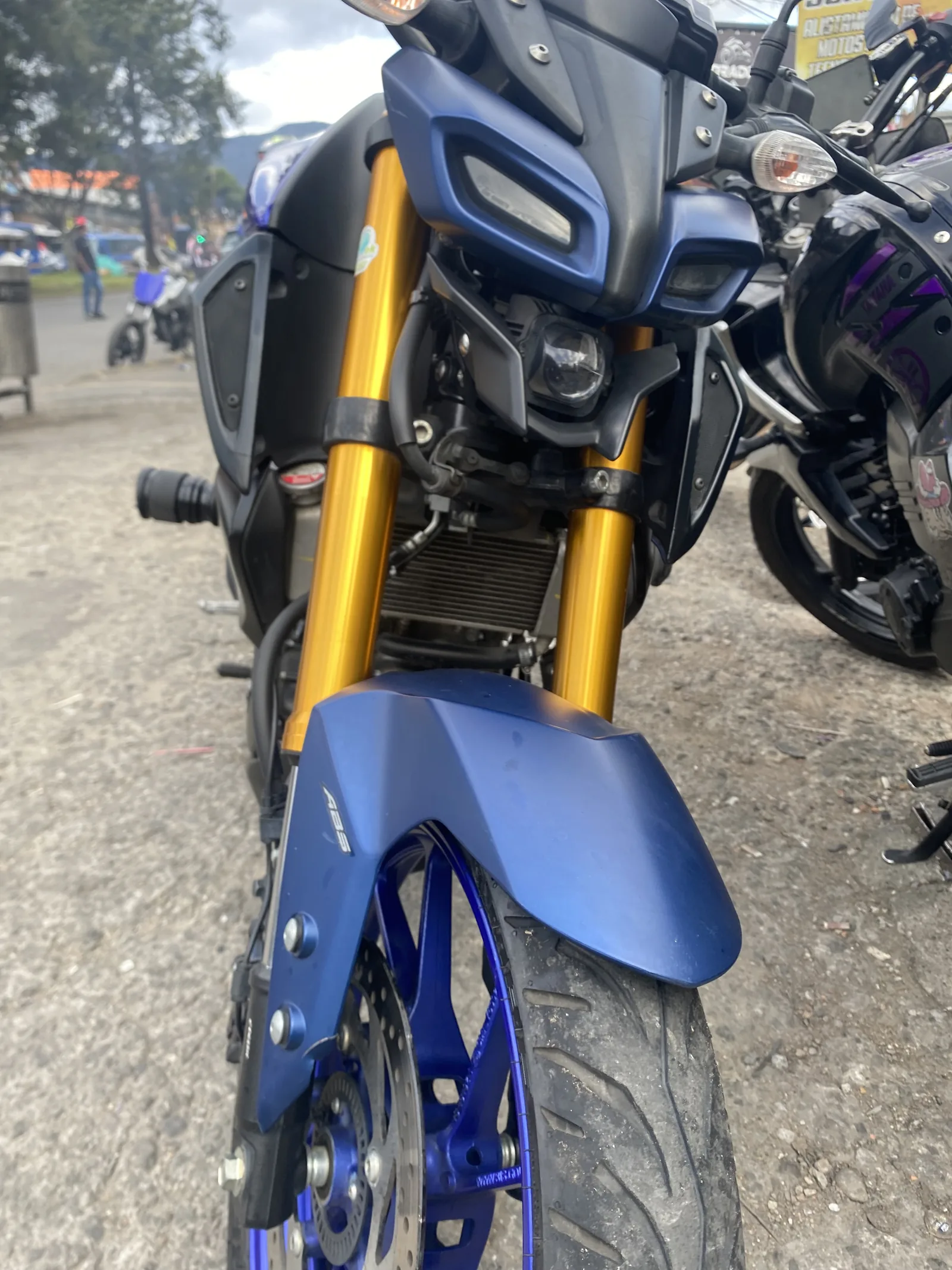 YAMAHA MT 15 foto 8