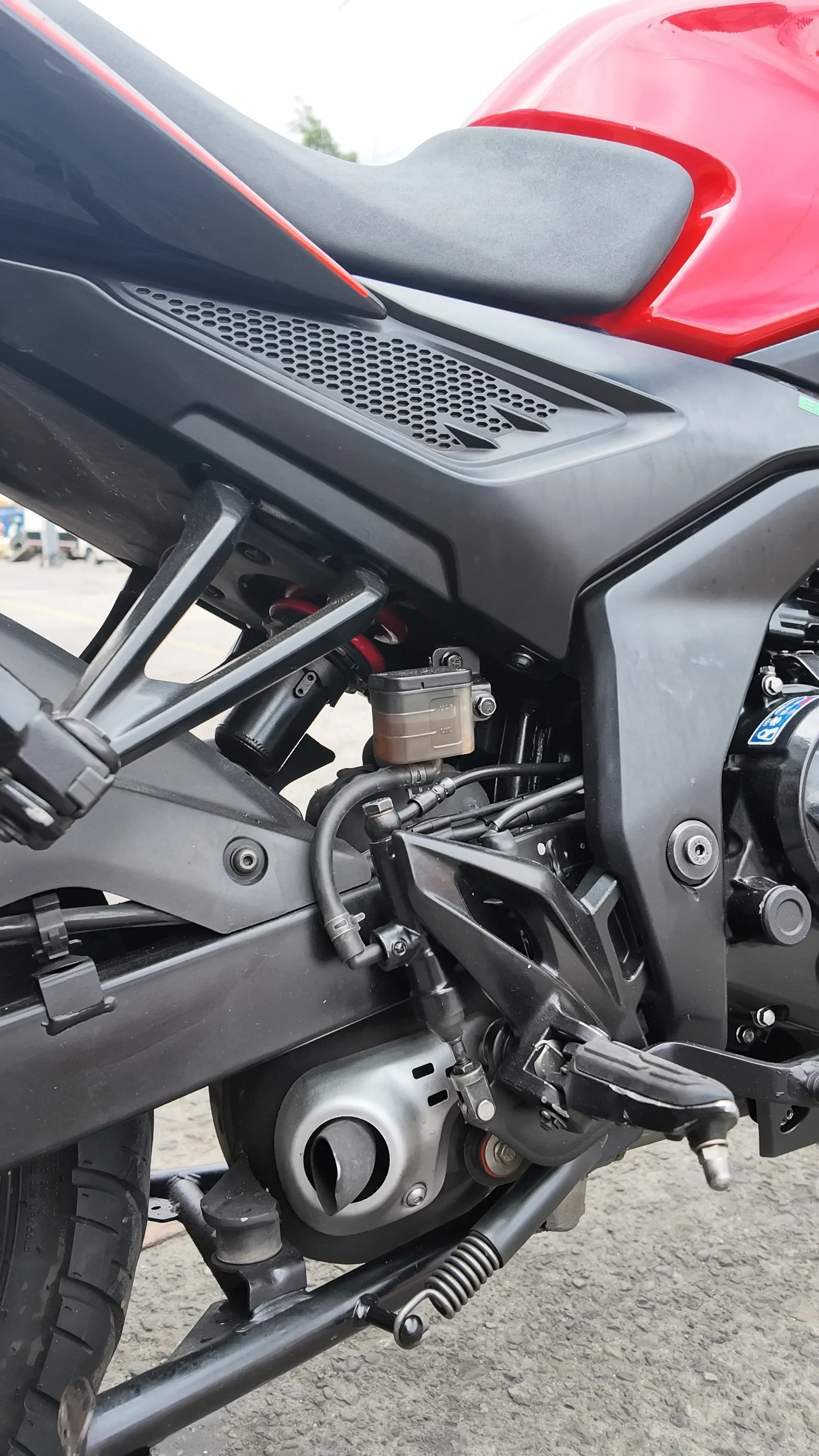 BAJAJ N160 foto 5