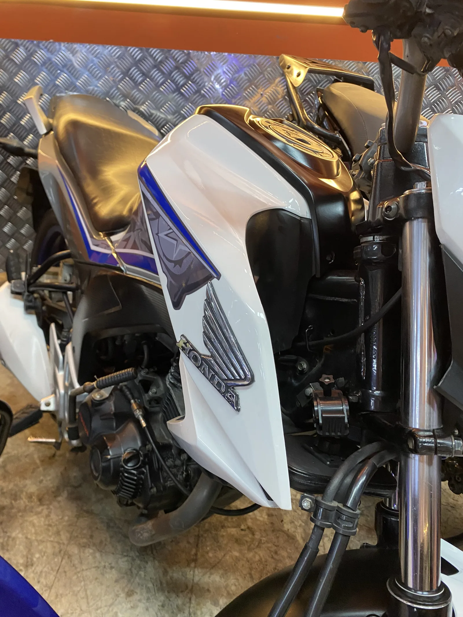 HONDA CB foto 1