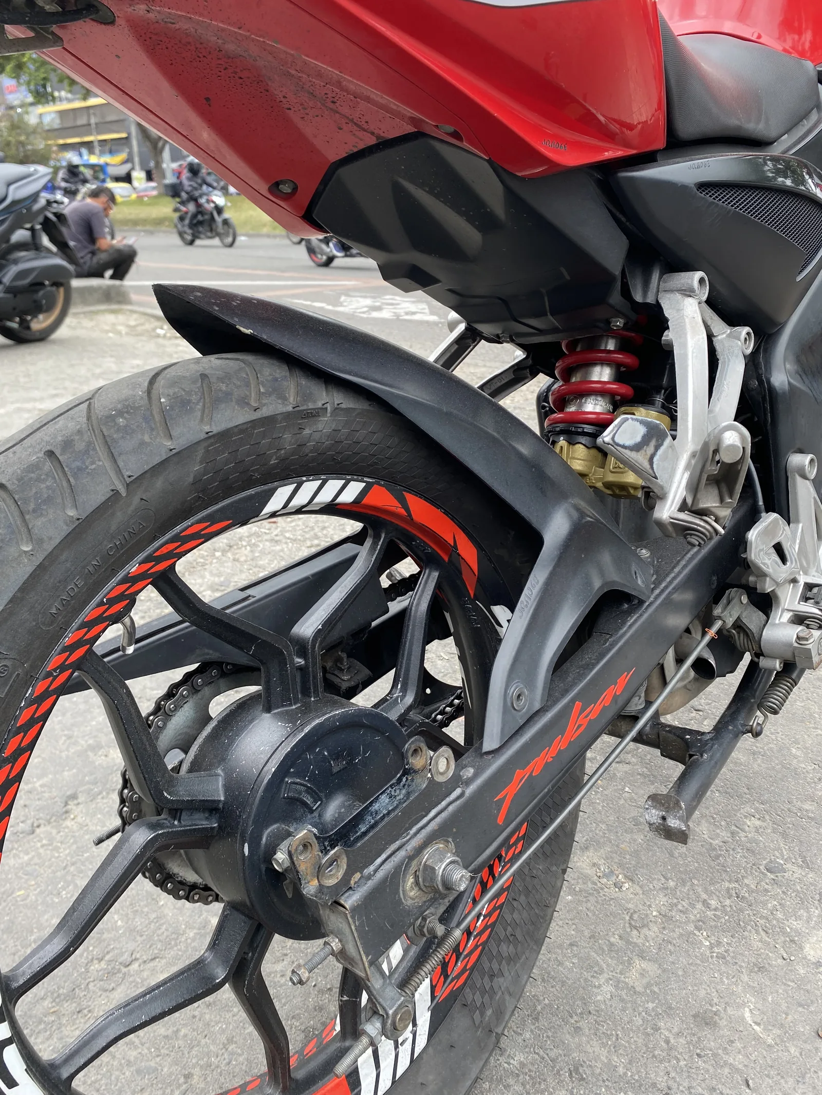 BAJAJ PULSAR NS foto 5