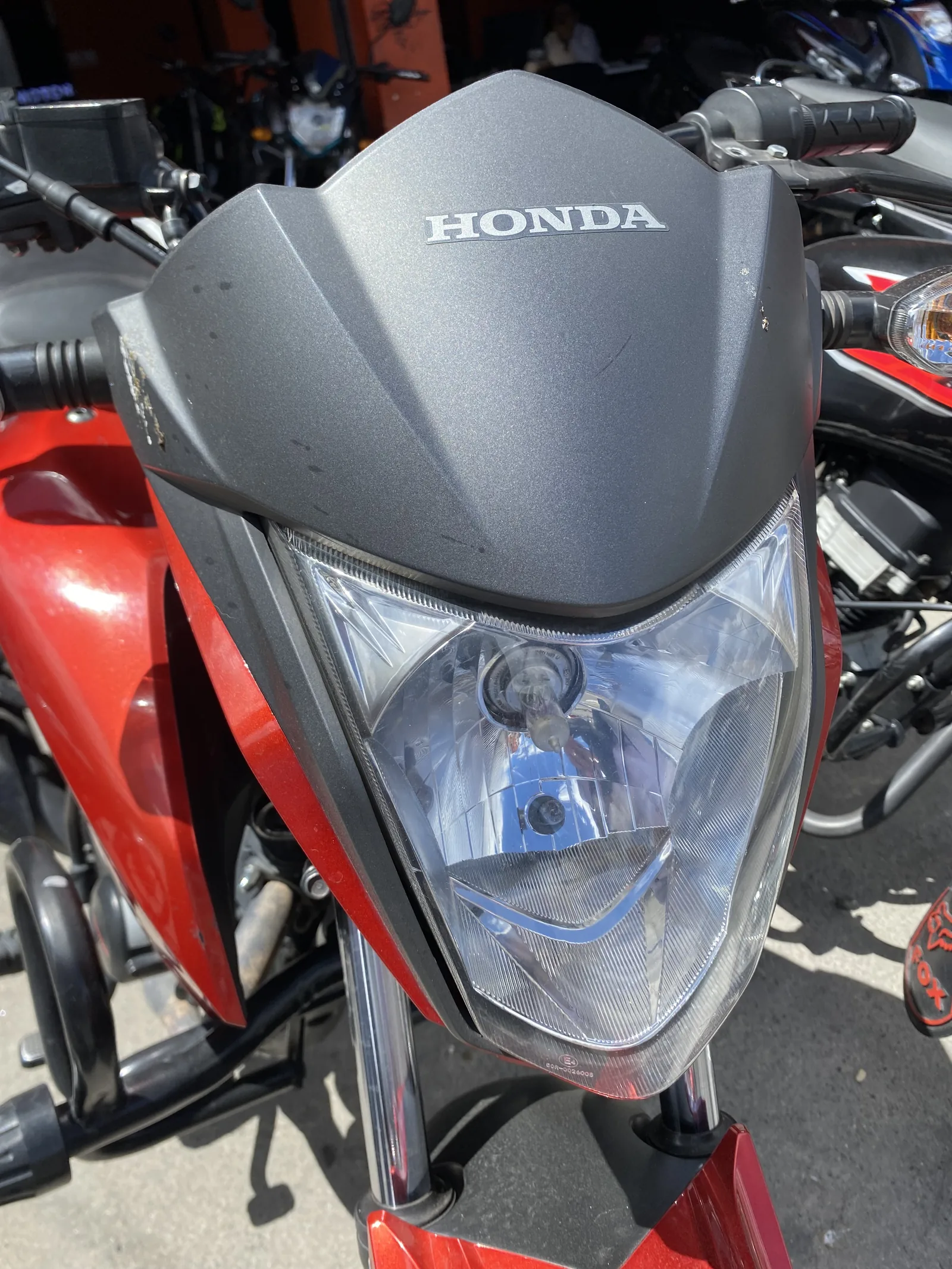 HONDA CB F foto 3