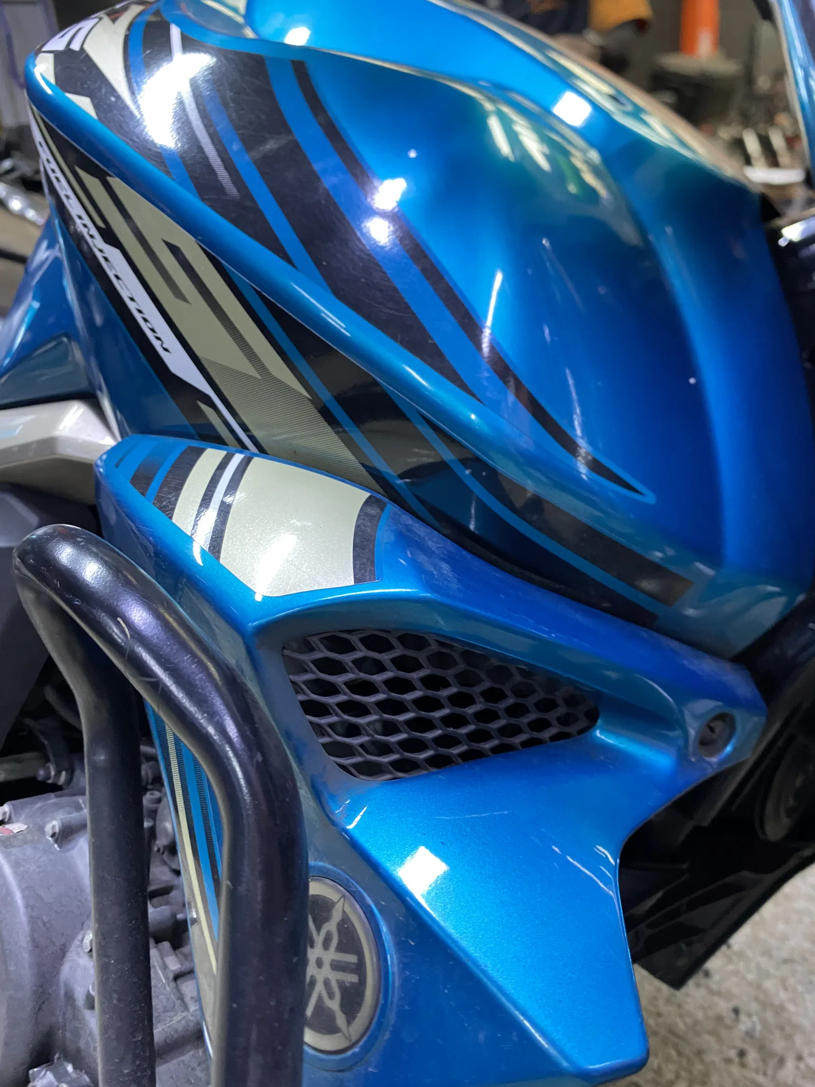 YAMAHA FZ foto 3