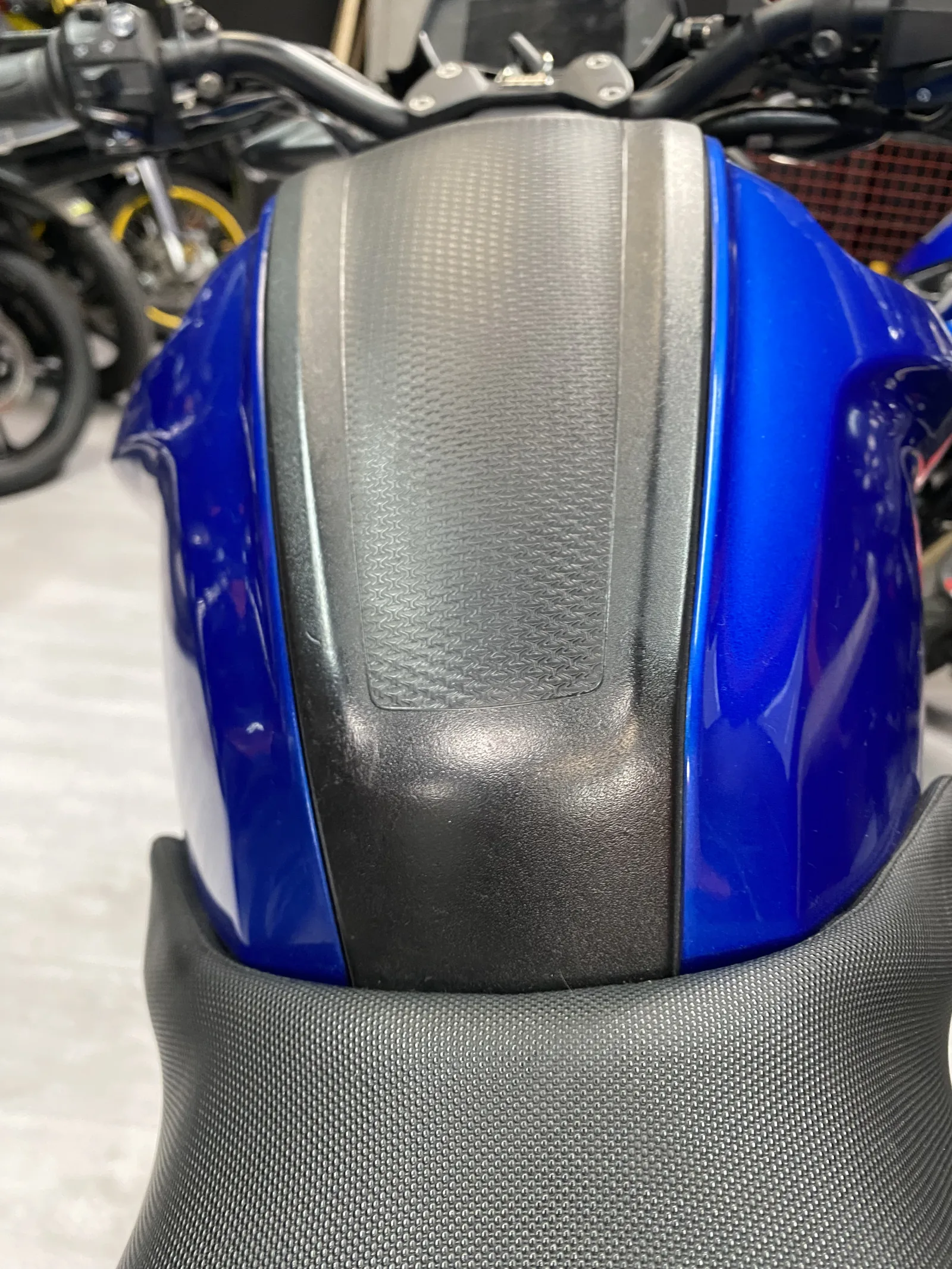TVS RAIDER FI foto 3