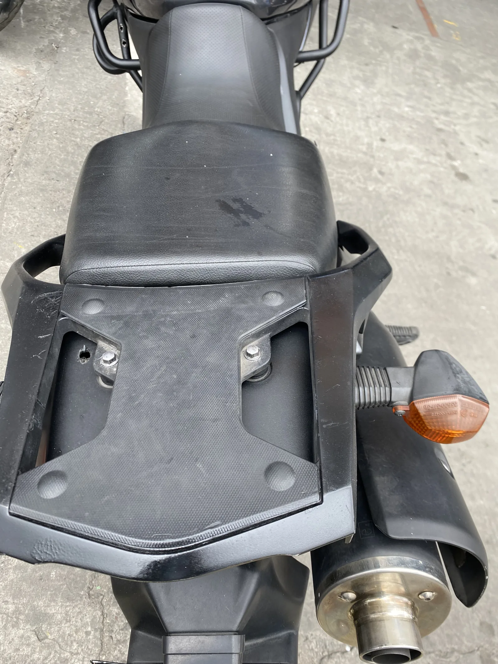 SUZUKI DL foto 6