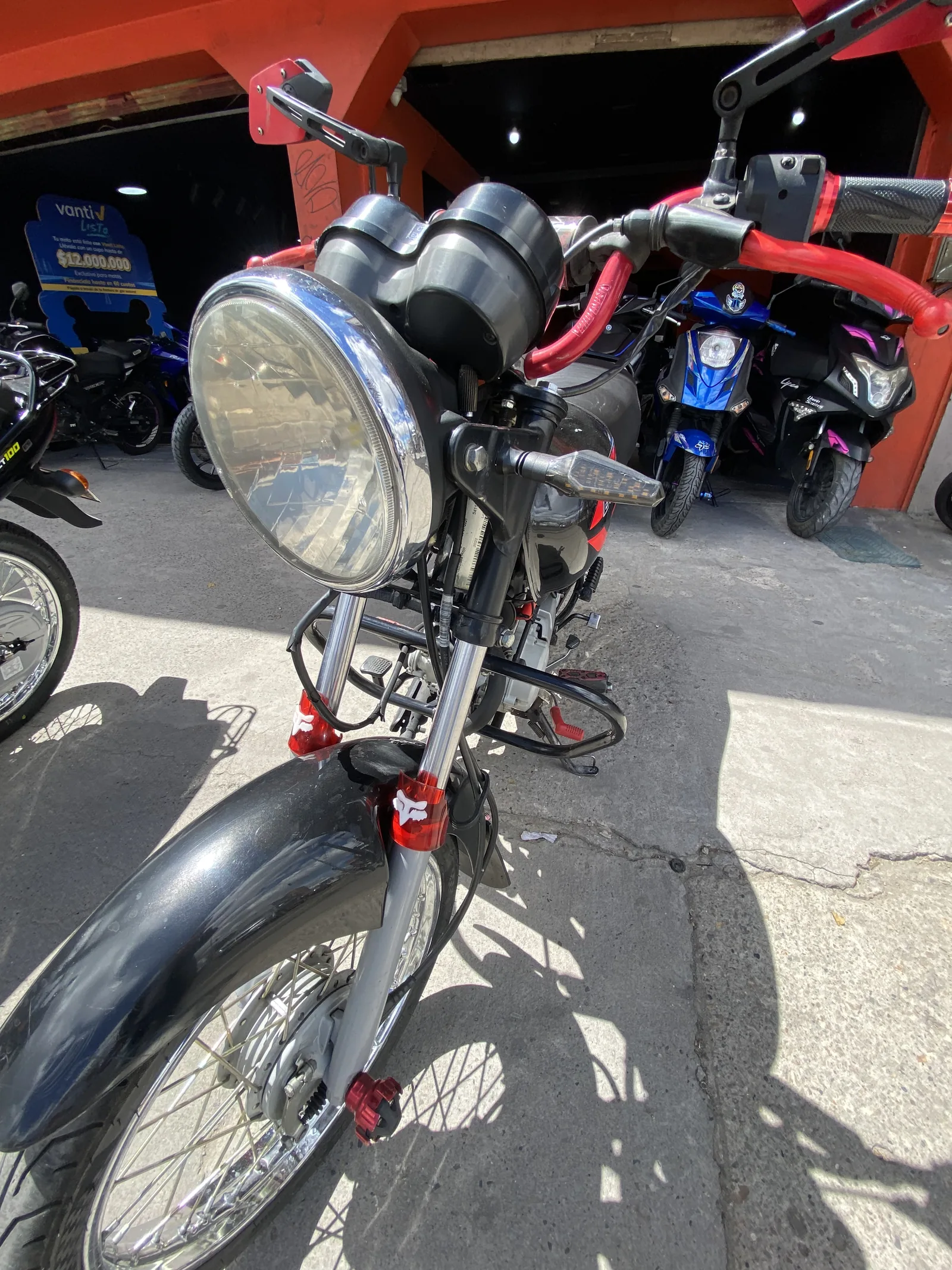 BAJAJ BOXER foto 5