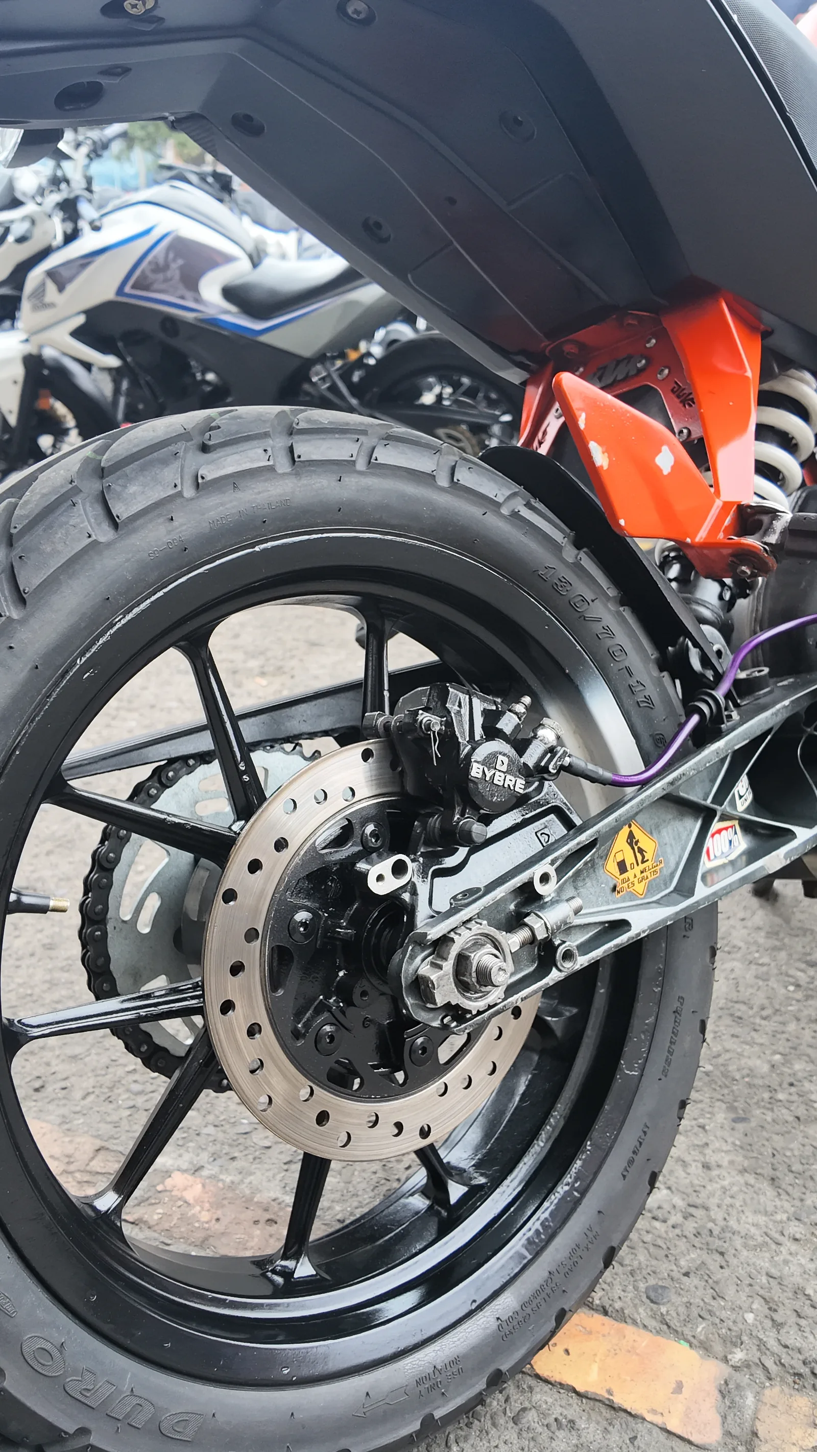 KTM DUKE foto 4